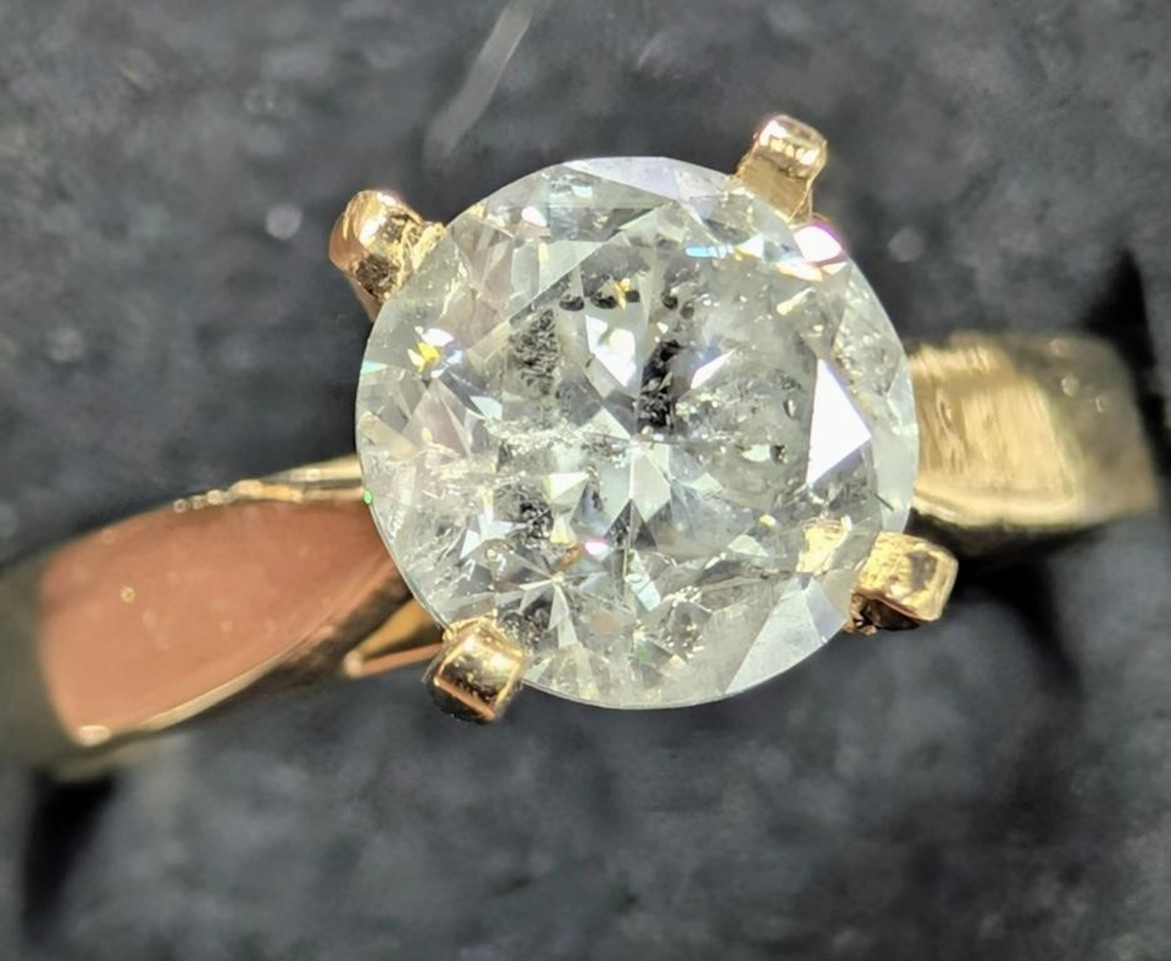 $5950, 10k(2.11g), natural diamond (1.07ct)ring