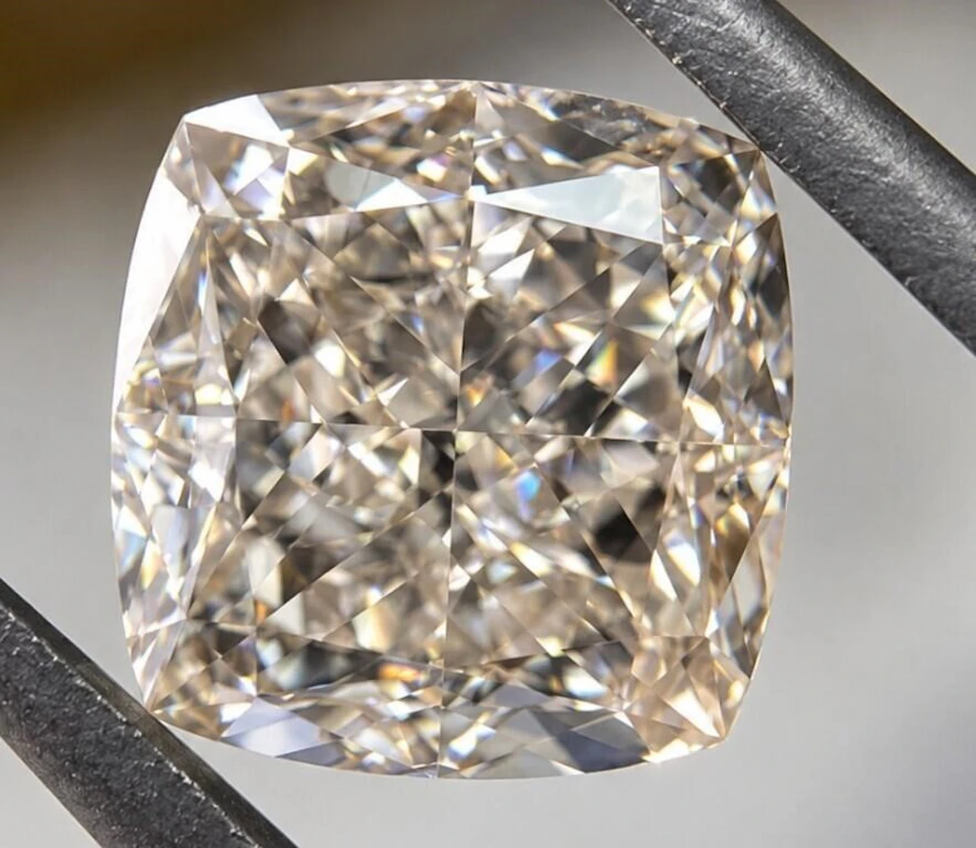 $10750* GIA Certified, natural diamond 1ct.CUSHIO