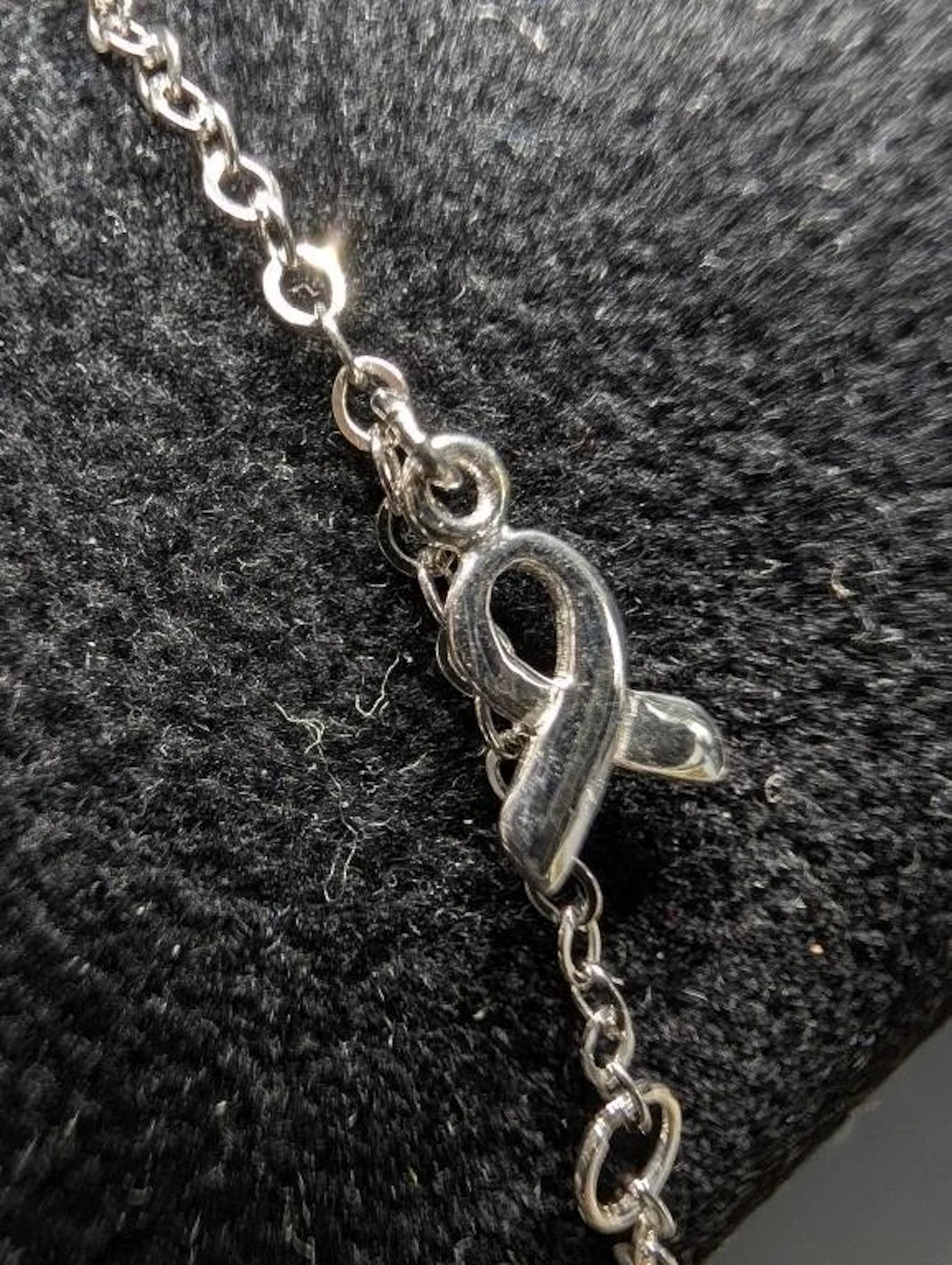 $40, SILVER(1.3g), BRACELET 6", retail value $40
