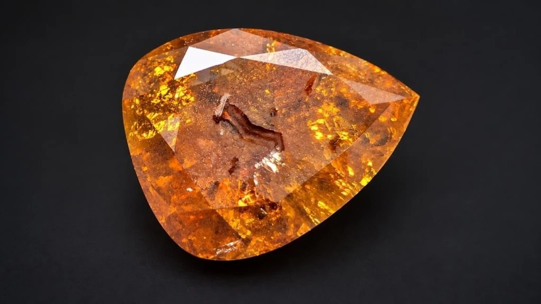 $8000, Natural orange color diamond (0.85ct)gemsto
