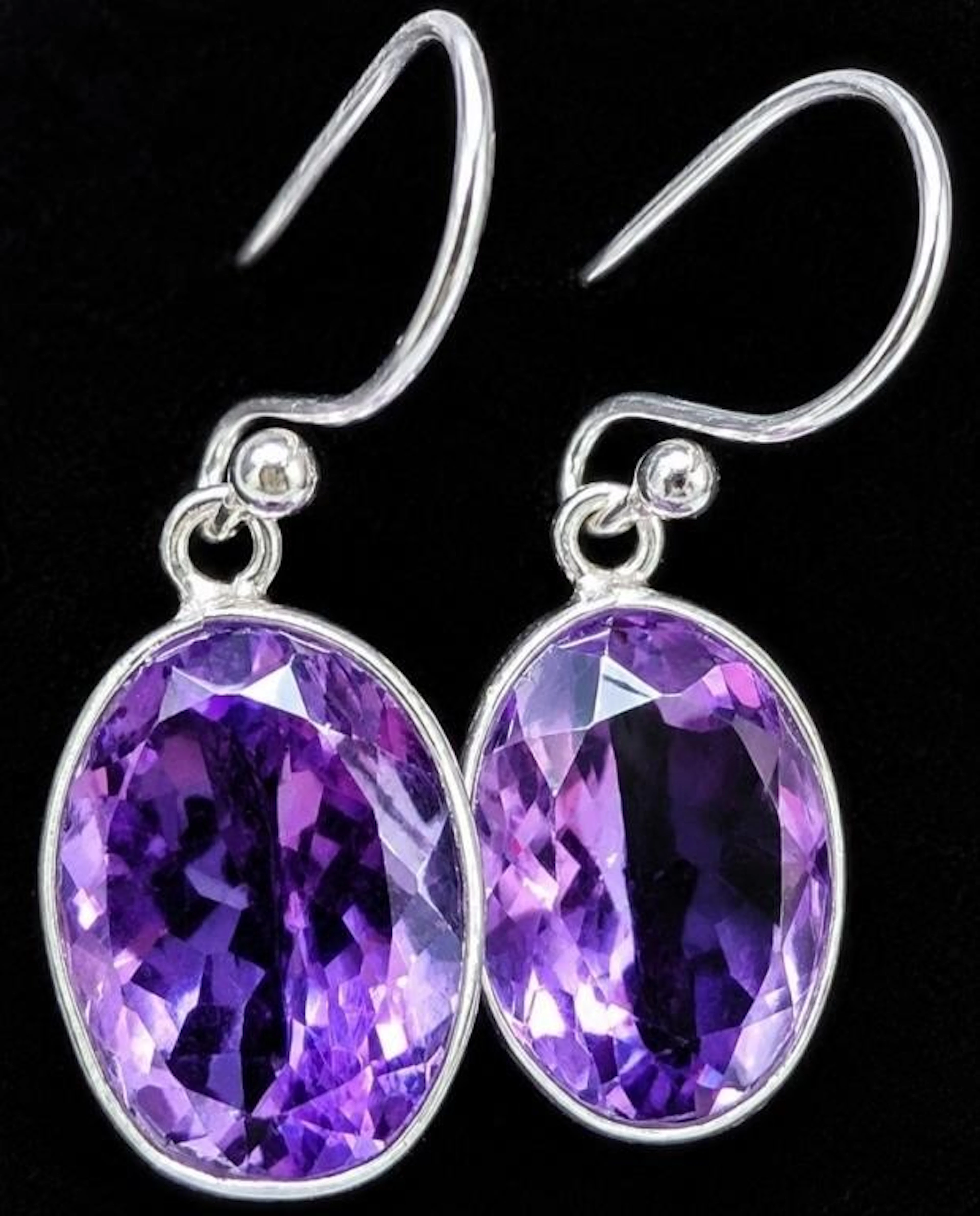 $240, silver(3.3g), amethyst (12ct) earring, MSRP