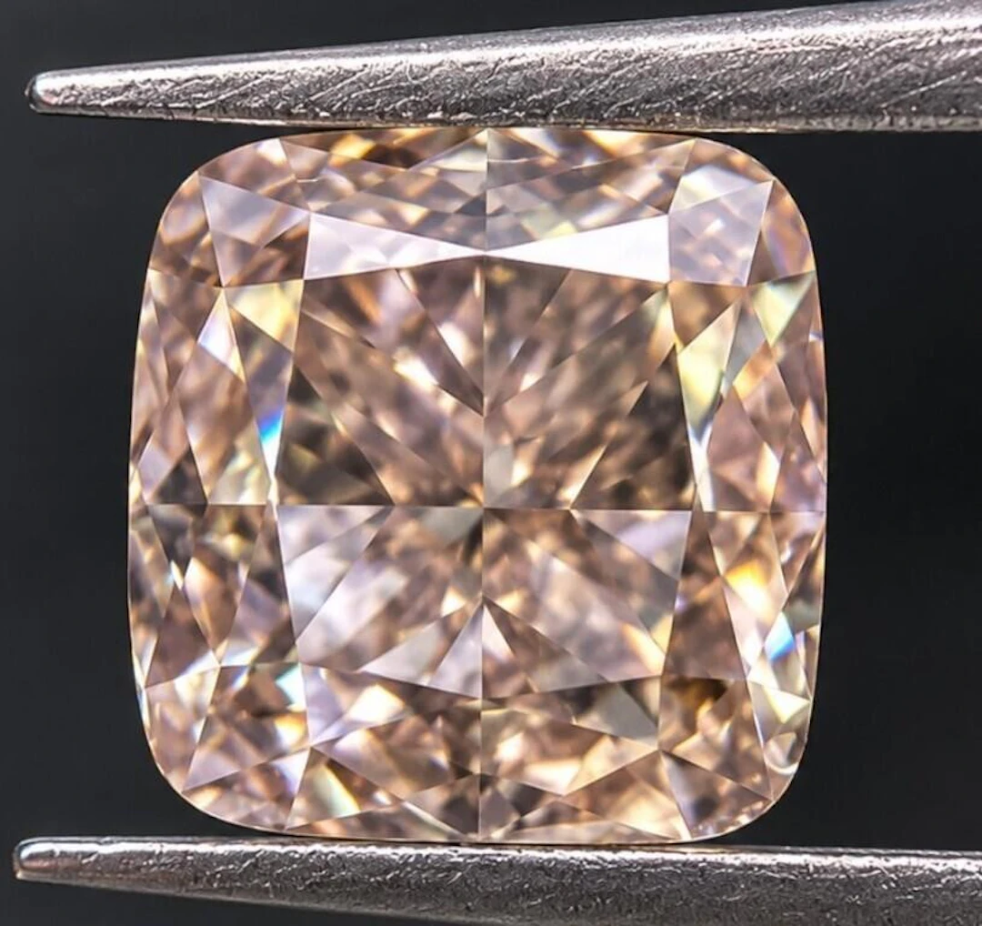 $5456* GIA Certified, natural diamond 0.79ct.Cushi