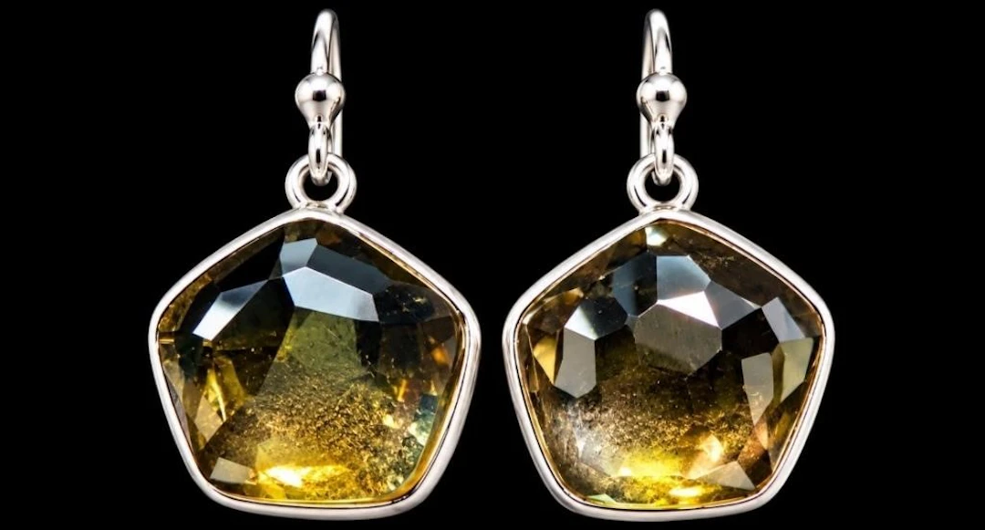 $200, silvercitrineearring, retail value $200