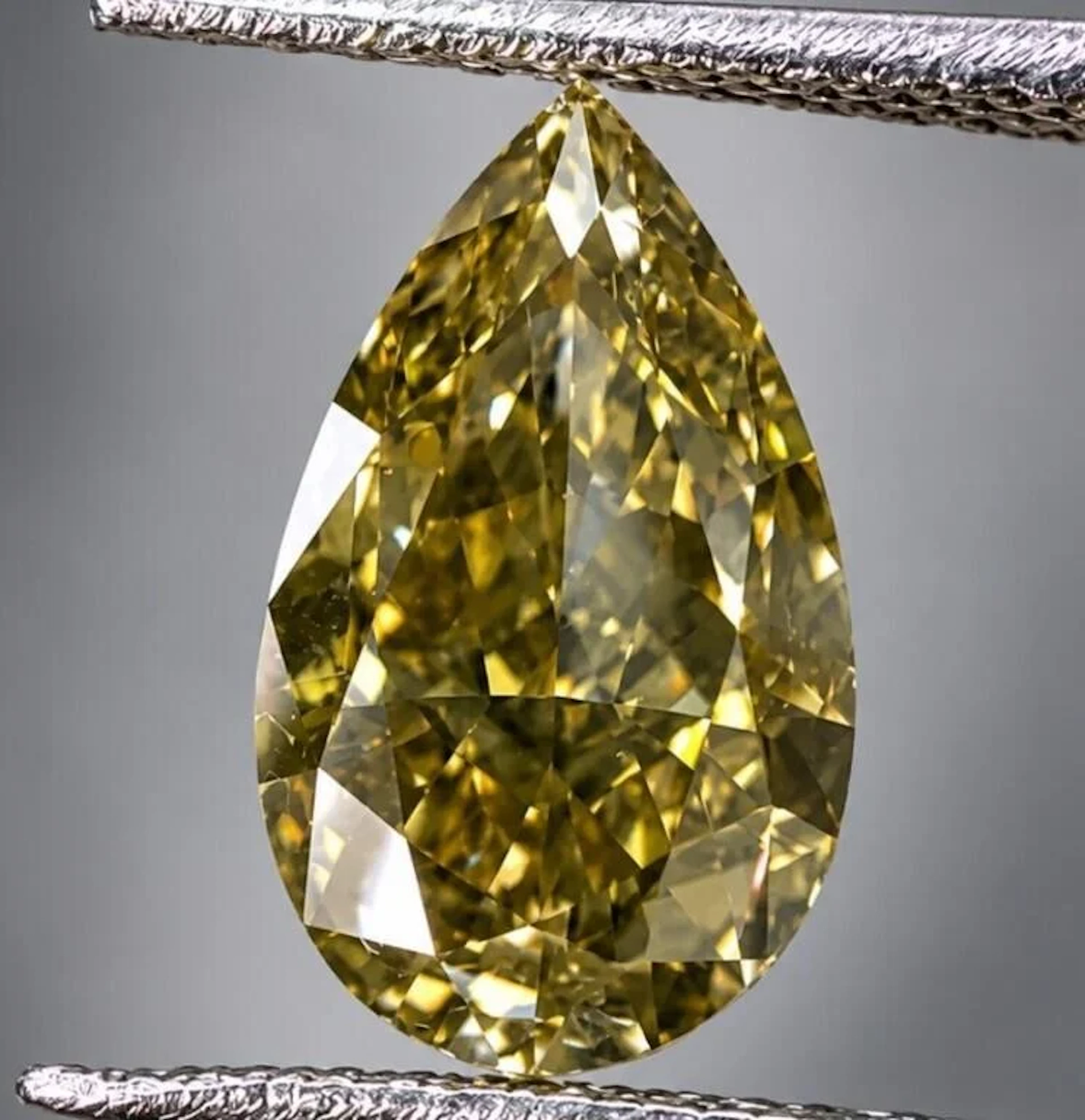 $10968* GIA Certified, natural diamond 1.56ct.PEA