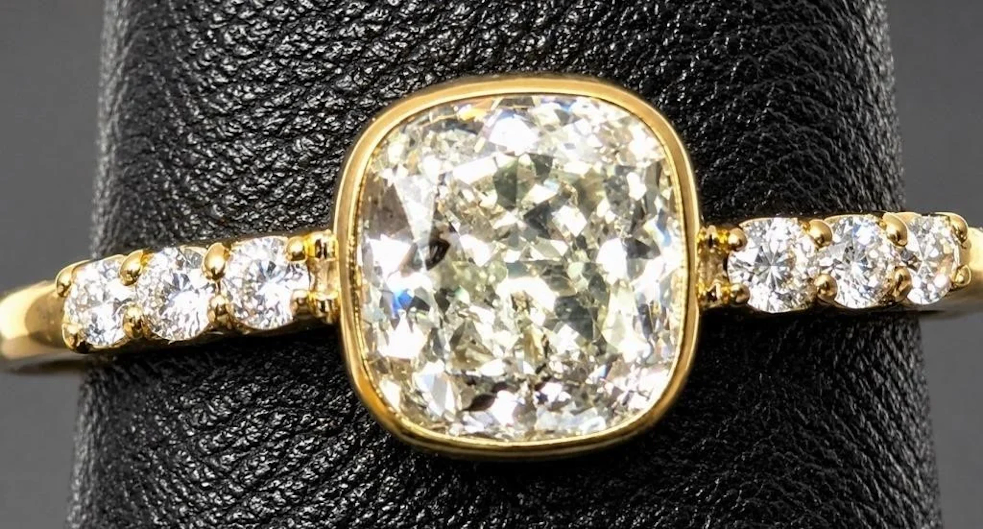 $3300, 10k(1.44g), natural diamond (1.15+0.06ct)r
