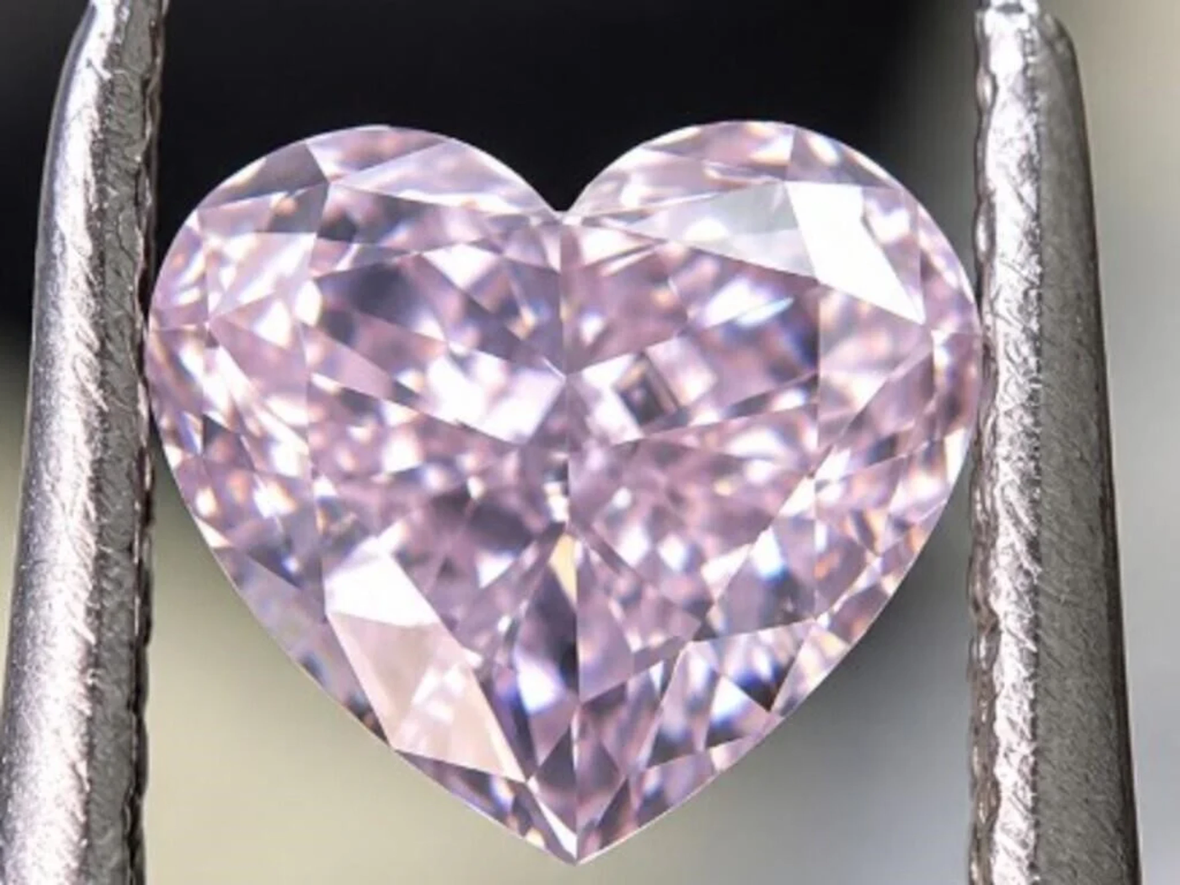 $20000* GIA Certified, natural diamond 0.37ct.HEAR
