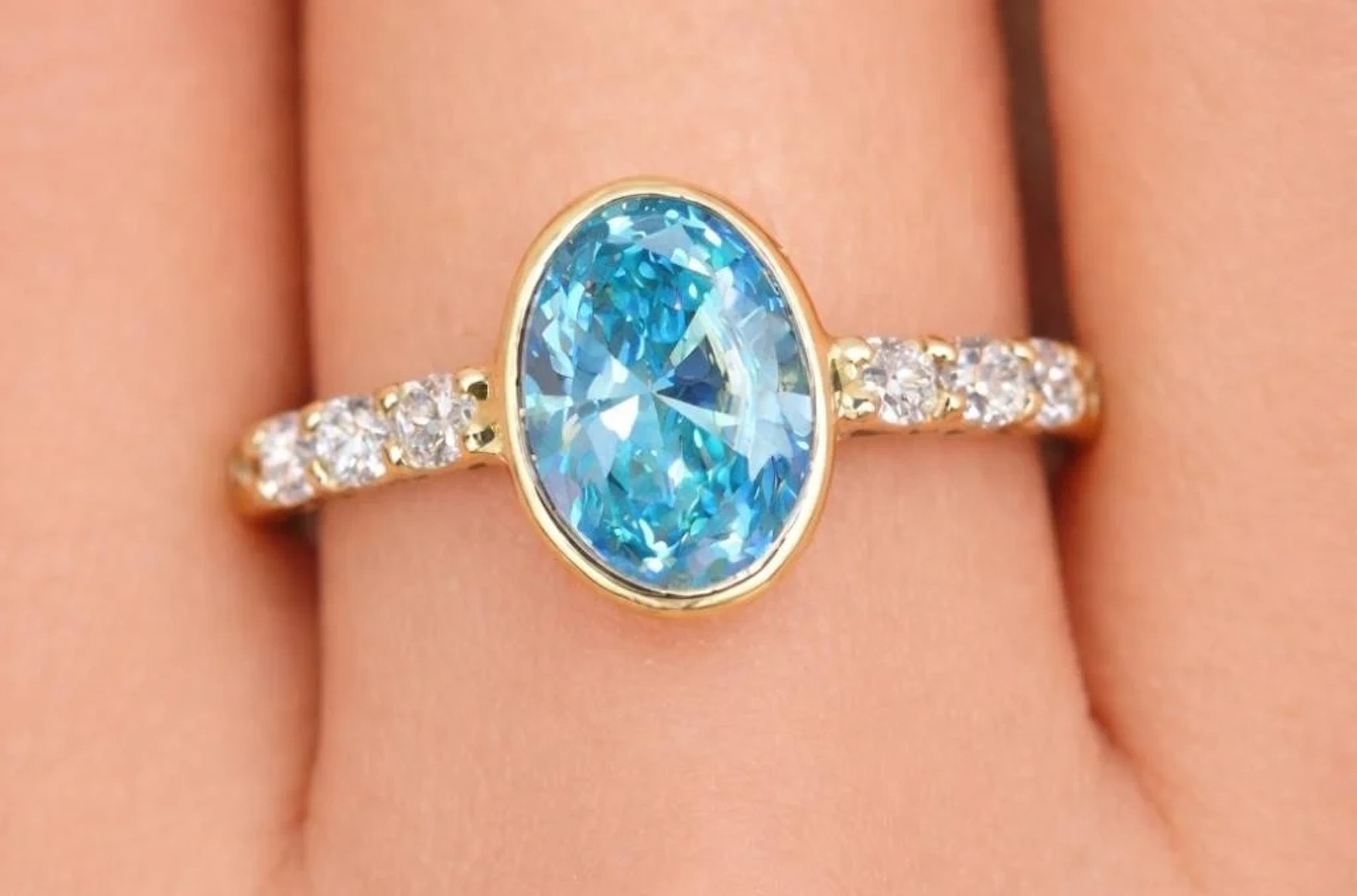 $1740, 10K(1.37g), LAB BLUE DIAMOND (0.7+0.07ct)RI