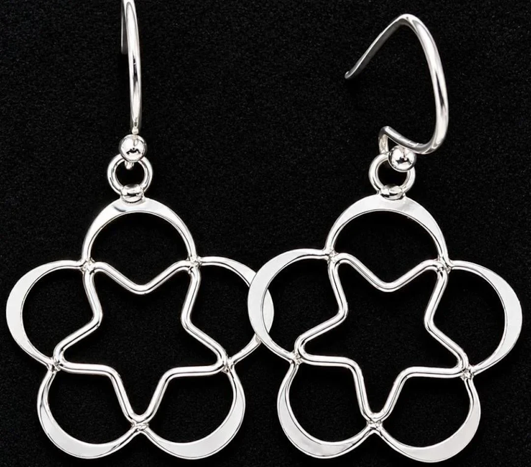 $40, silver flower earring, retail value $40