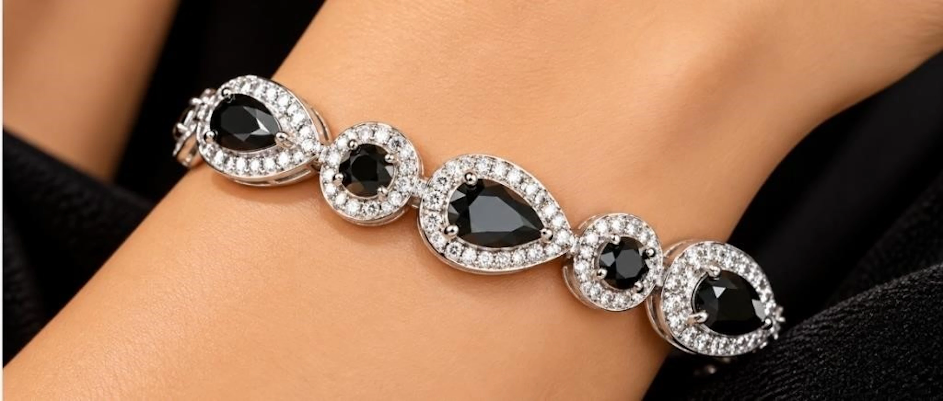 $1000, silver(12.5g), sapphire (6ct)bracelet 7.5"