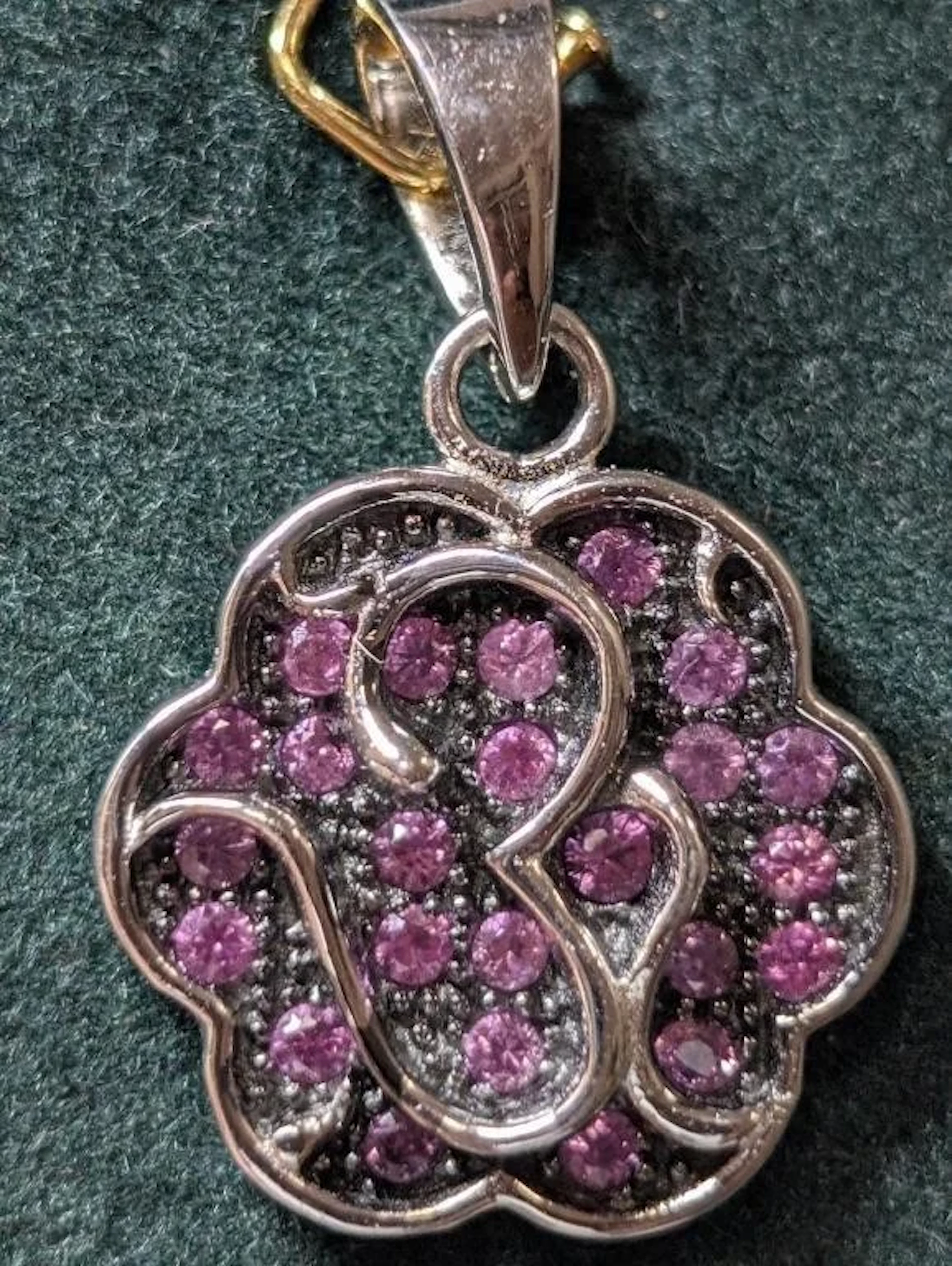 $65, Silver(2.52g), czPendant, appraised/retail va