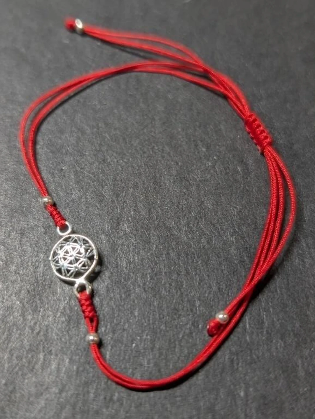 $20, bracelet, appraised/retail value $20