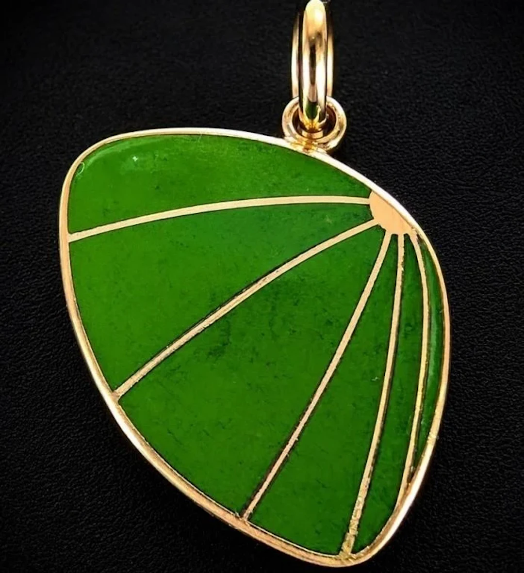 $1200, 10k(1.68g), enamal pendant, msrp $1200