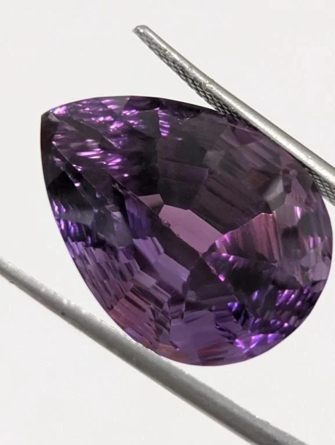 $220, Genuine Amethyst (22ct), appraised/retail va