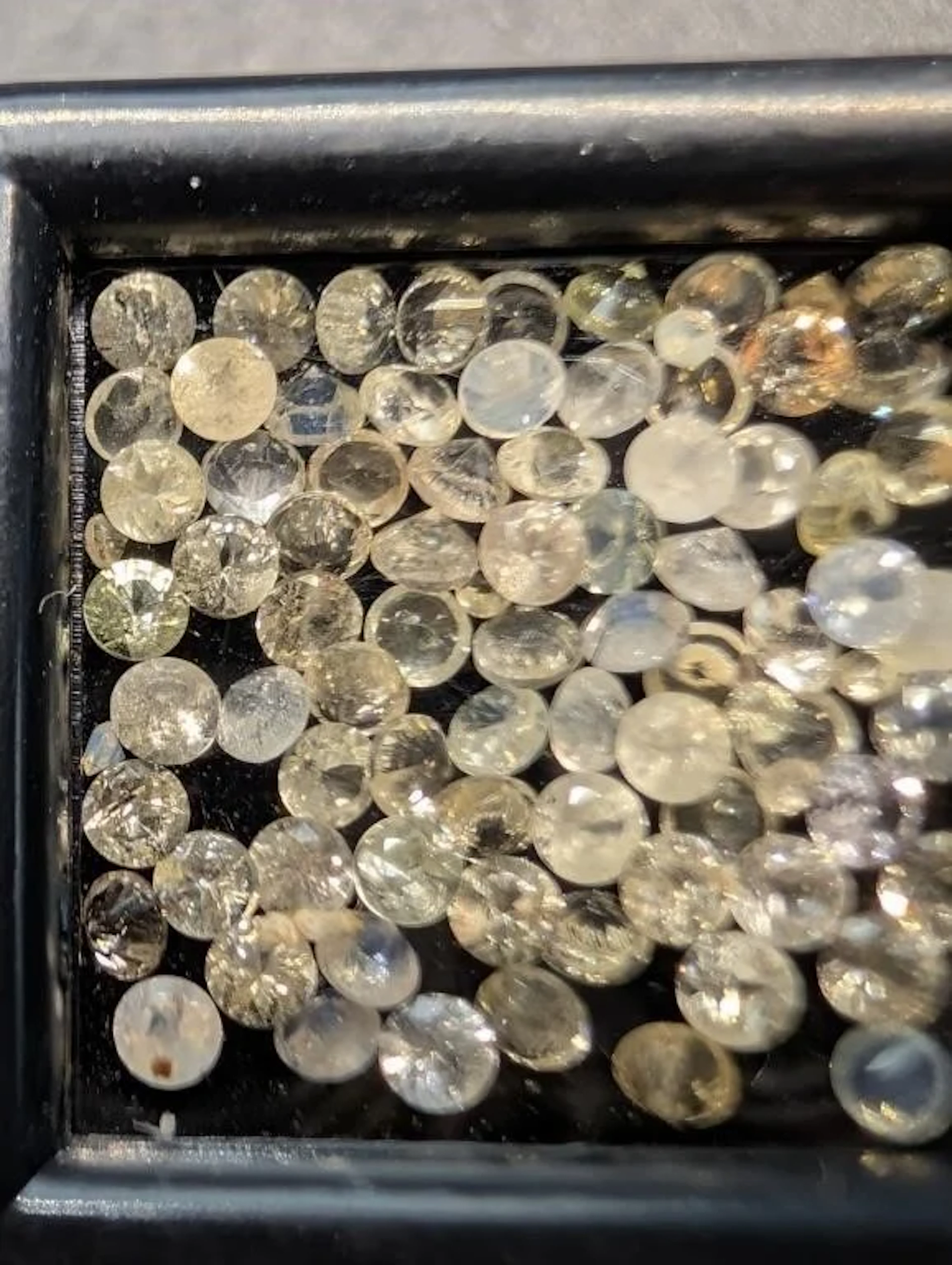$120, GENUINE GEM (APP 2ct)GEM STONES, retail valu