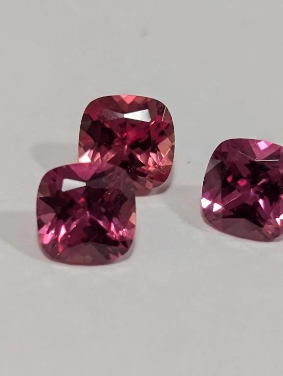 $200, Lab Rubies (2ct)Gemstone, appraised/retail v