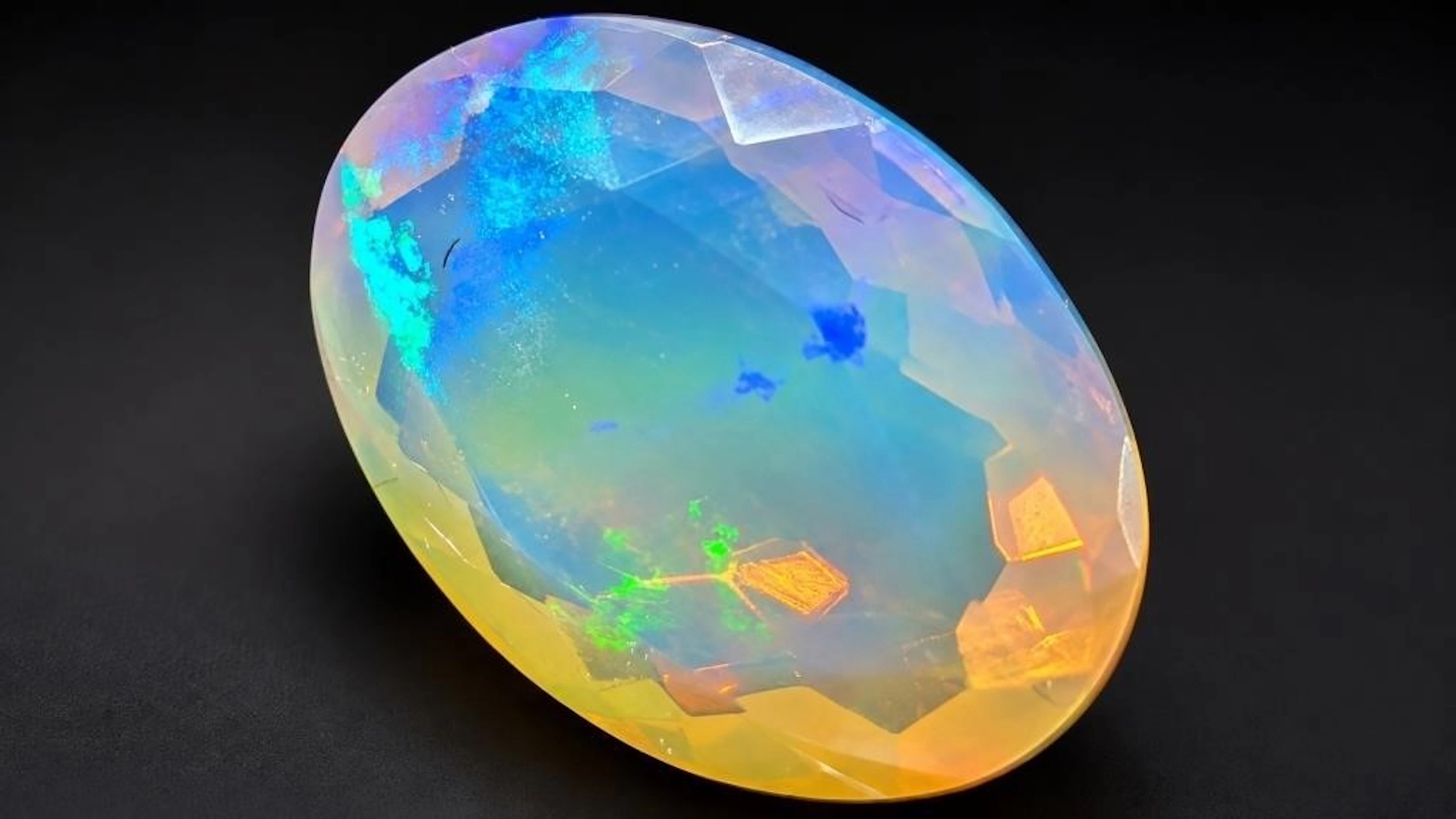 $400, Genuine opal (2.8ct)gemstone, retail value $