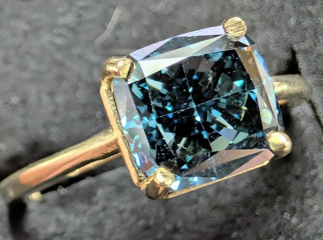 $3200, 10k(2.1g), blue lab diamond (2.22ct)ring, s
