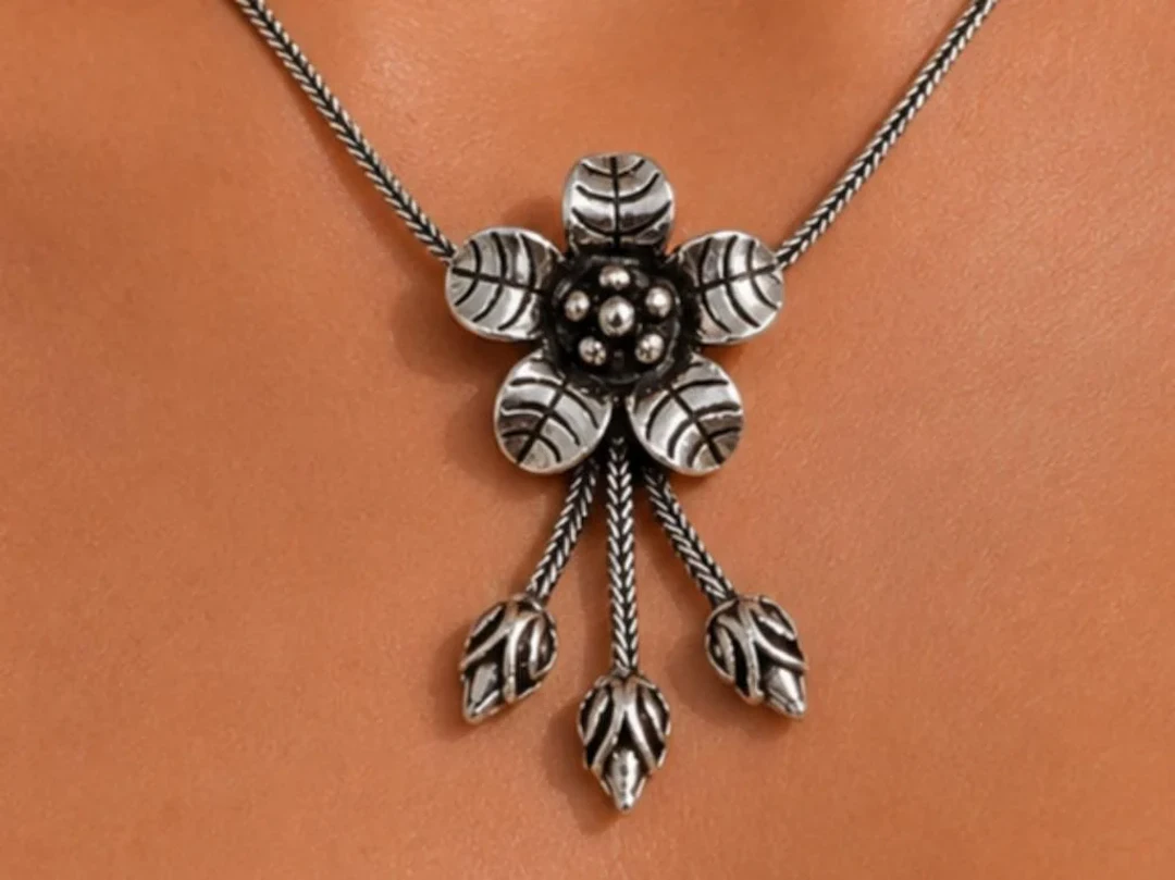$245, Silver(12.08g), Necklace,17", appraised/ret
