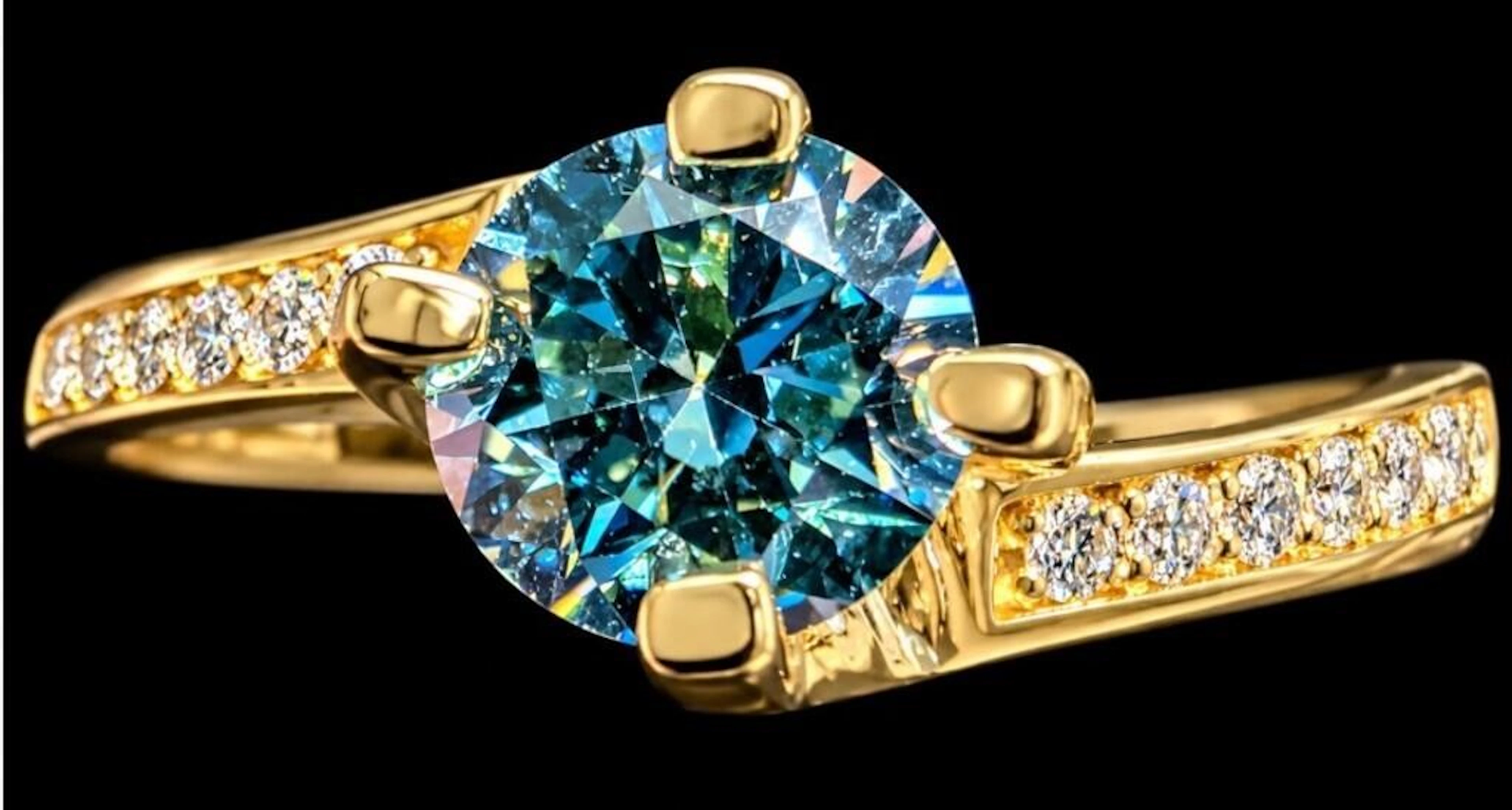 $2400, 10k(1.65g), blue lab diamond (0.4ct), cz (0