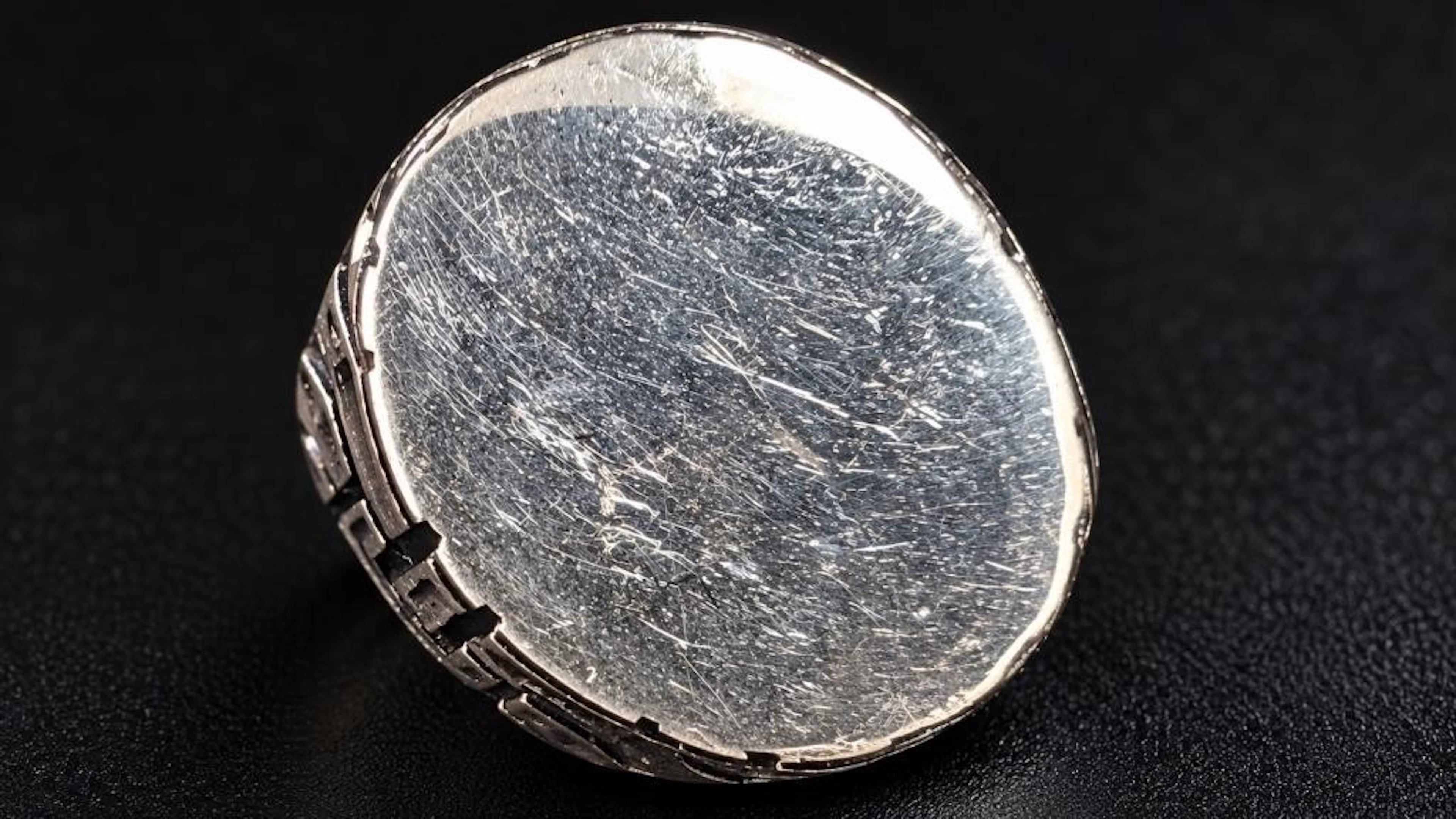 $180, silver(6.3g), ring, size , retail value $180