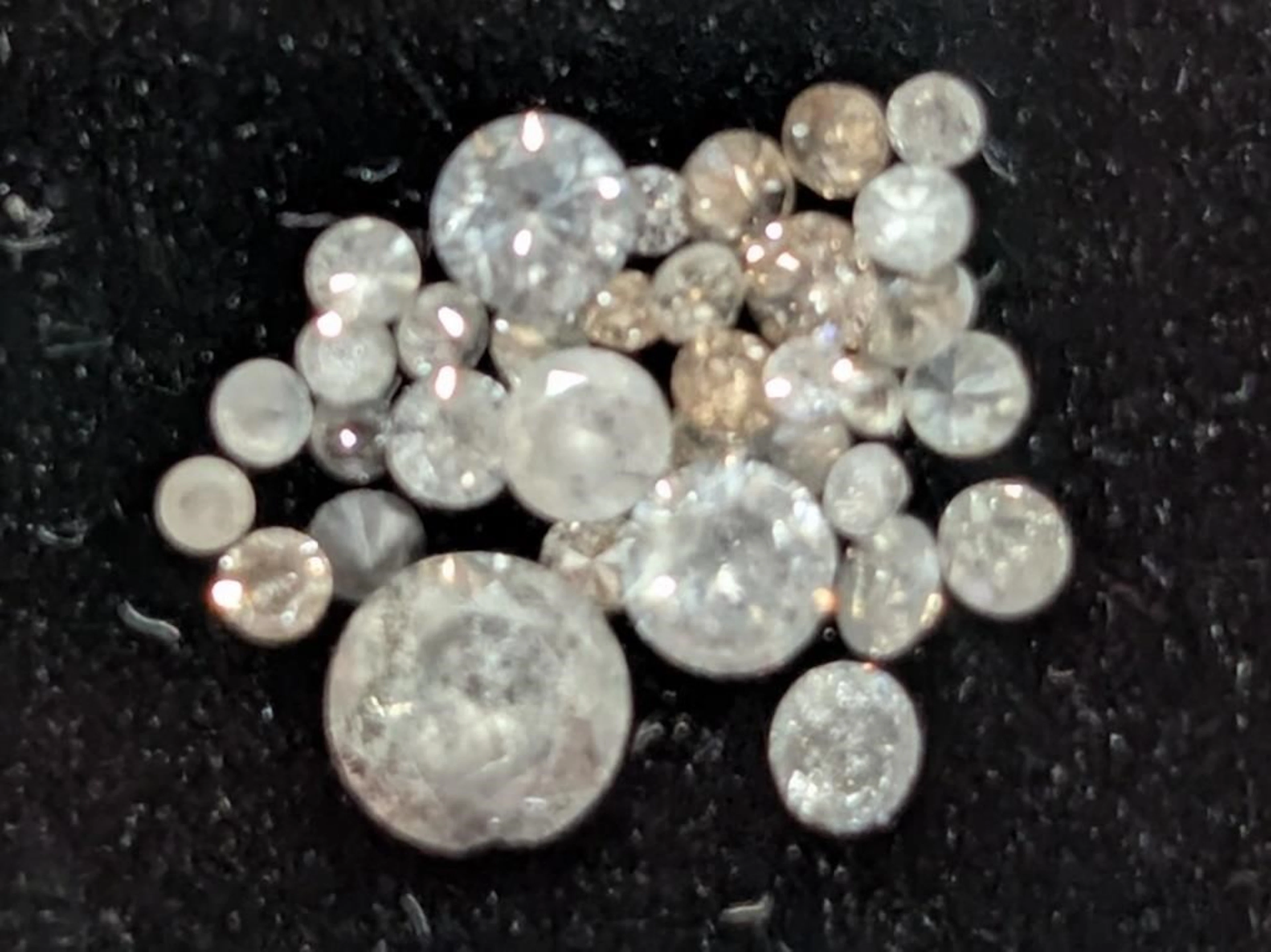$200, Natural Diamond (app 1ct), appraised/retail