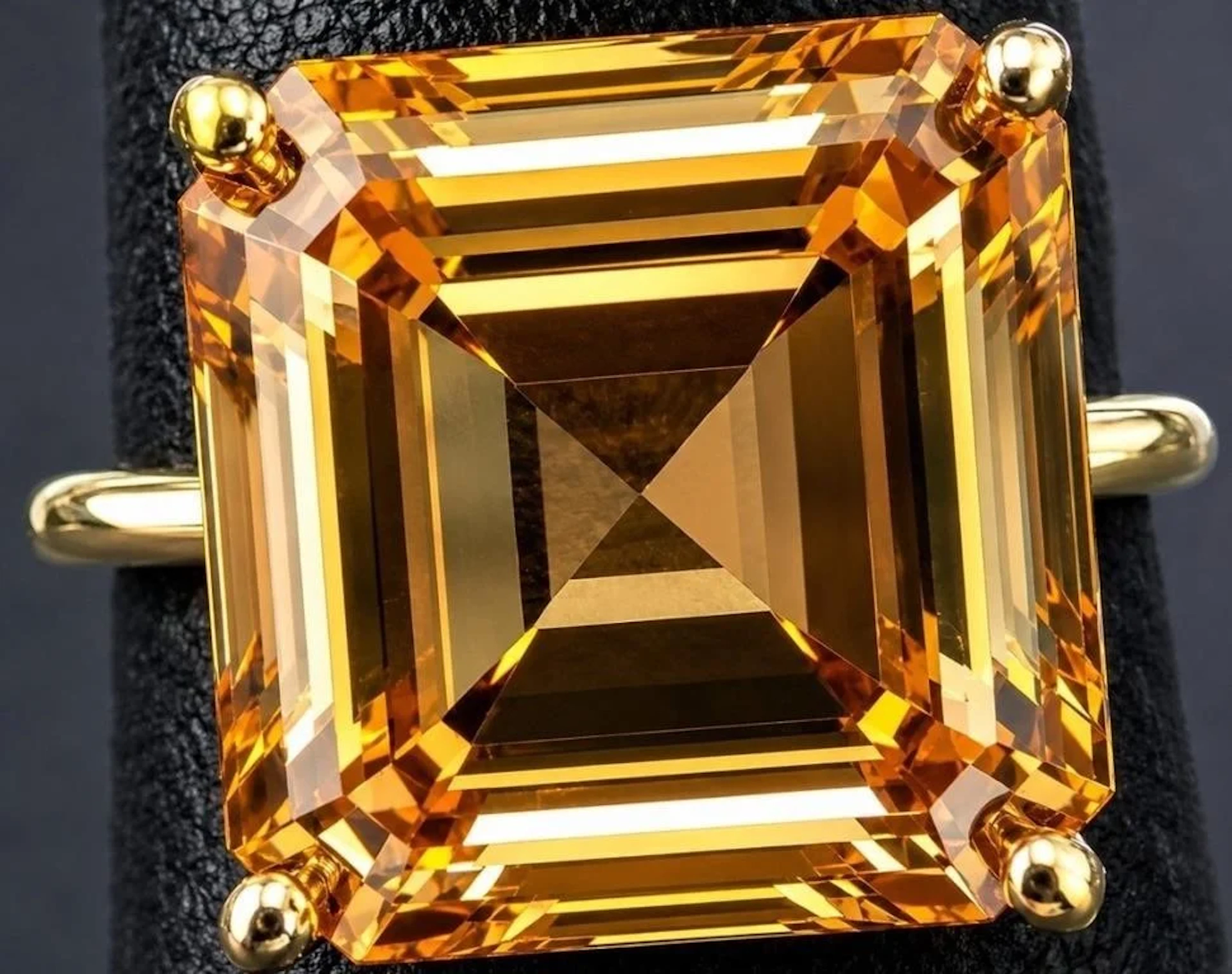 $9900, 10k(2.9g), color lab diamond (6.5ct)ring