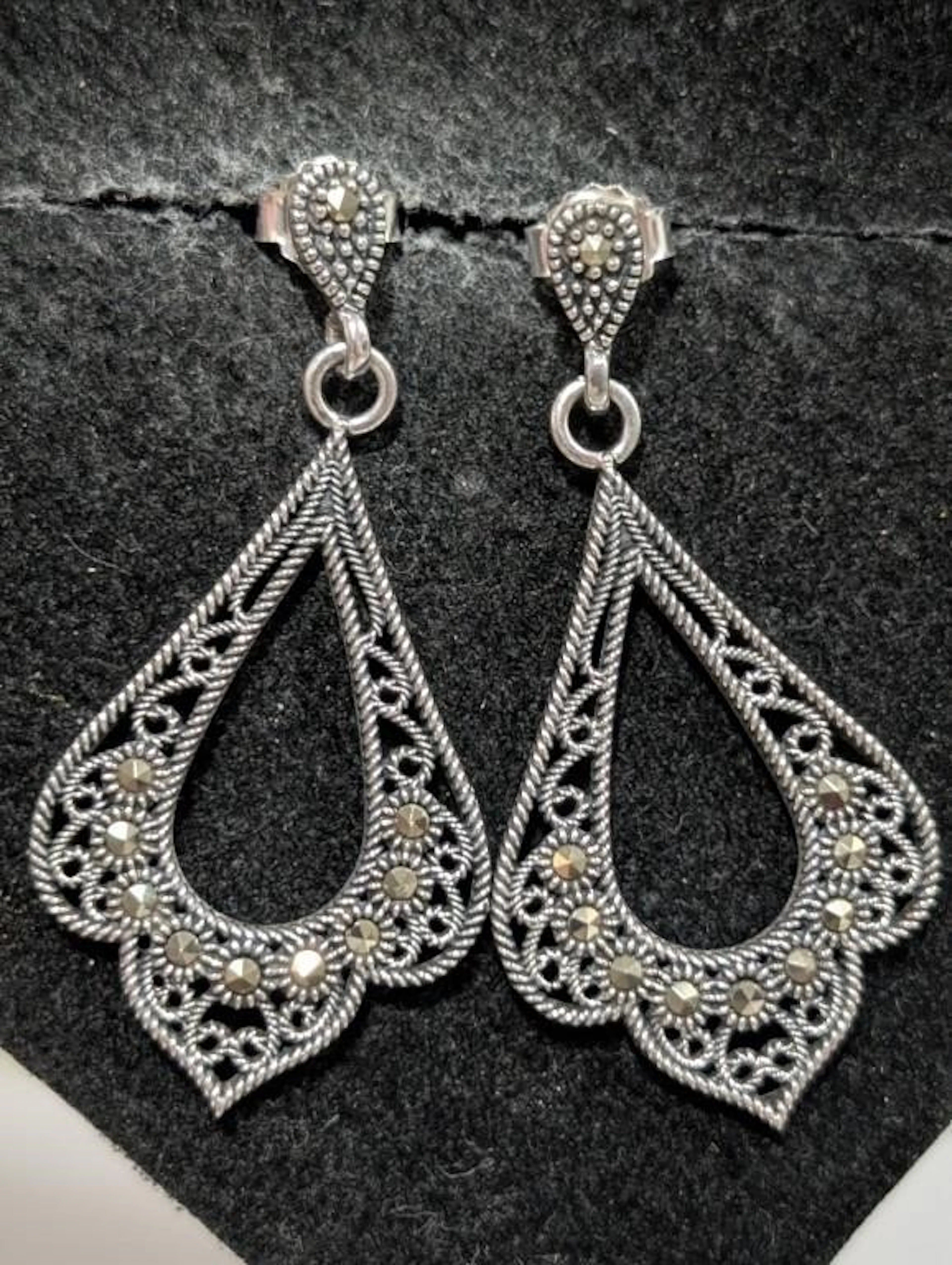 $170, Silver(6.72g), MarcasiteEarring, appraised/r