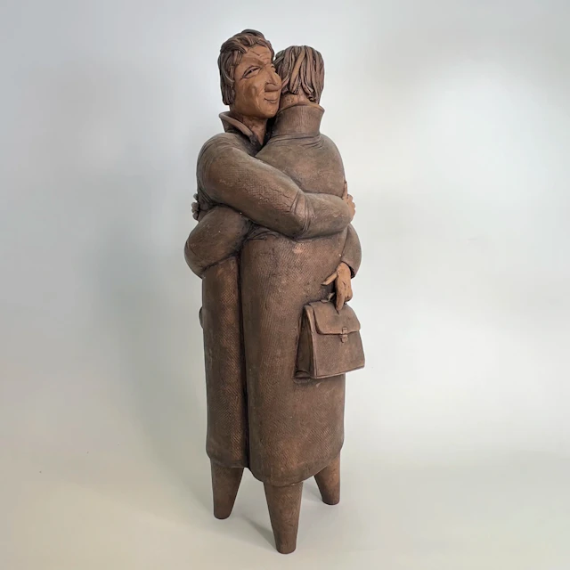 Keramikskulptur (Figurer / Människor / Omfarmning) – LR, 2006