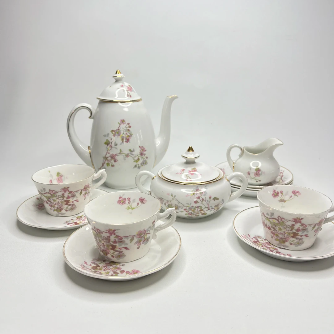 Kaffeservis / Porslinsservis (Modell "Hagtorn") – Rörstrand, 1900-tal