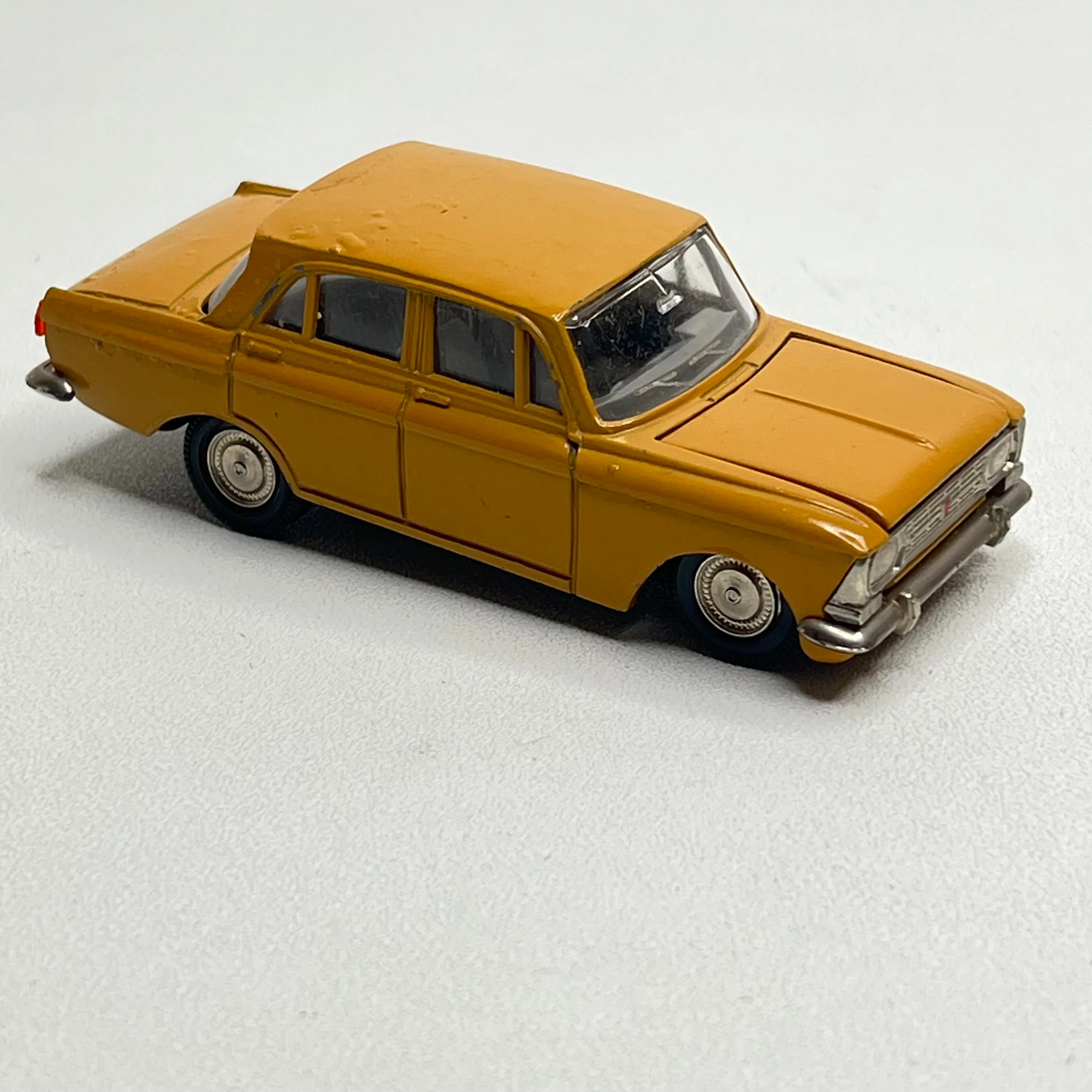 Moskvitj-412 (Modell A2, Made in USSR), Klassisk sovjetisk samlarbil 1:43