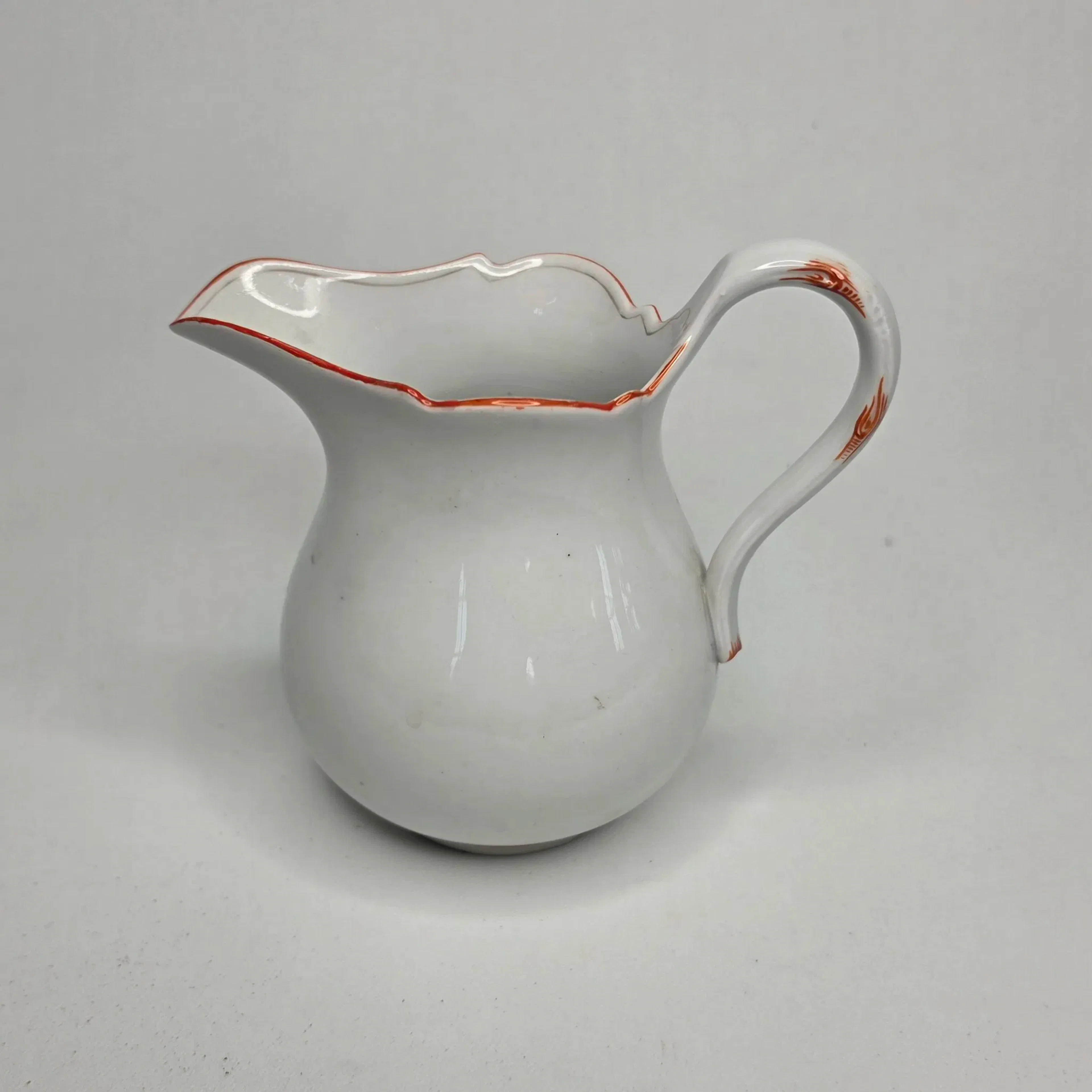 Meissen gräddkanna i porslin – Pfeiffer-perioden (1924–1934) – 1:a sortering