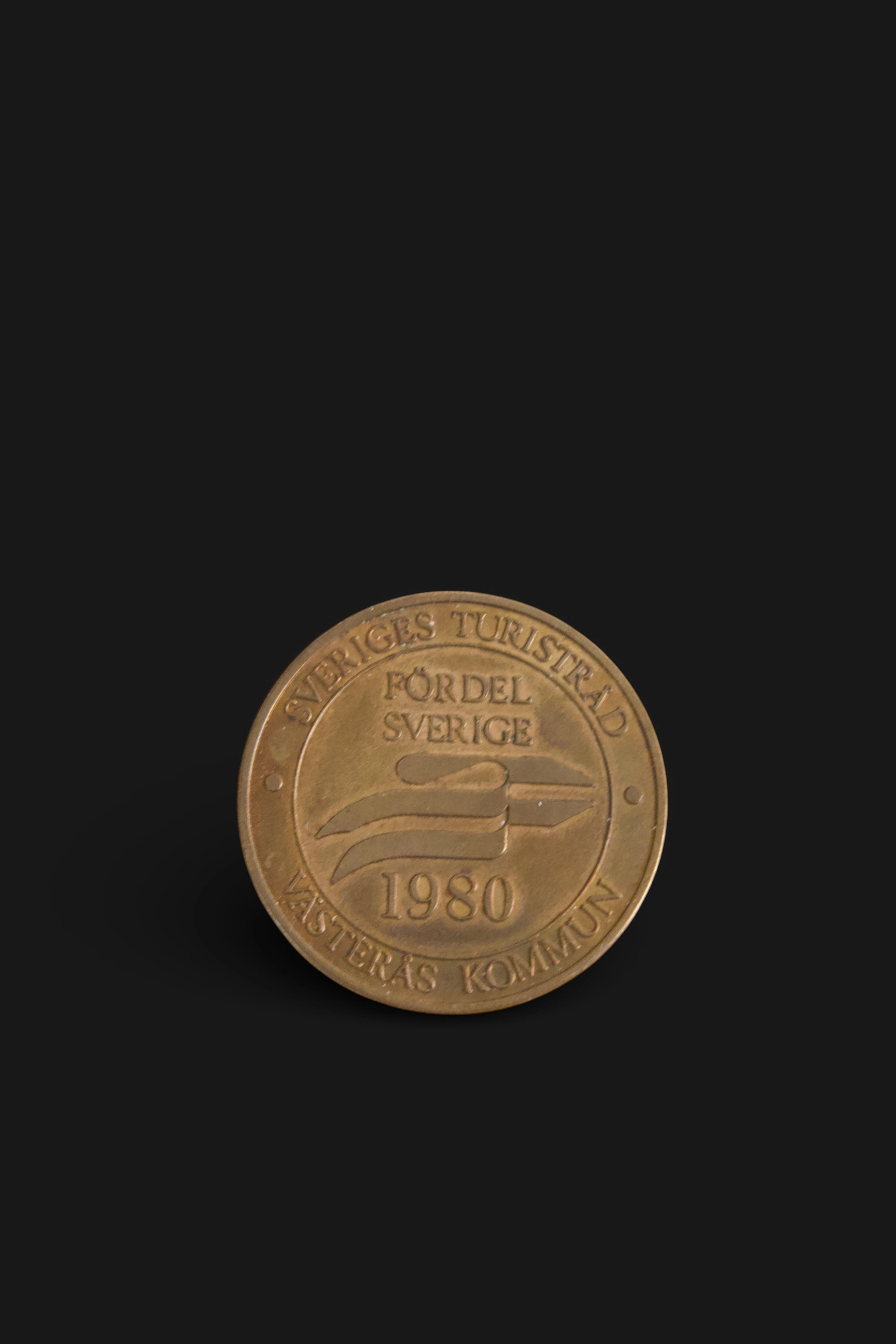 VÄSTERÅS / SKULTUNA. Minnesmedalj i mässing, Sveriges Turistråd 1980.