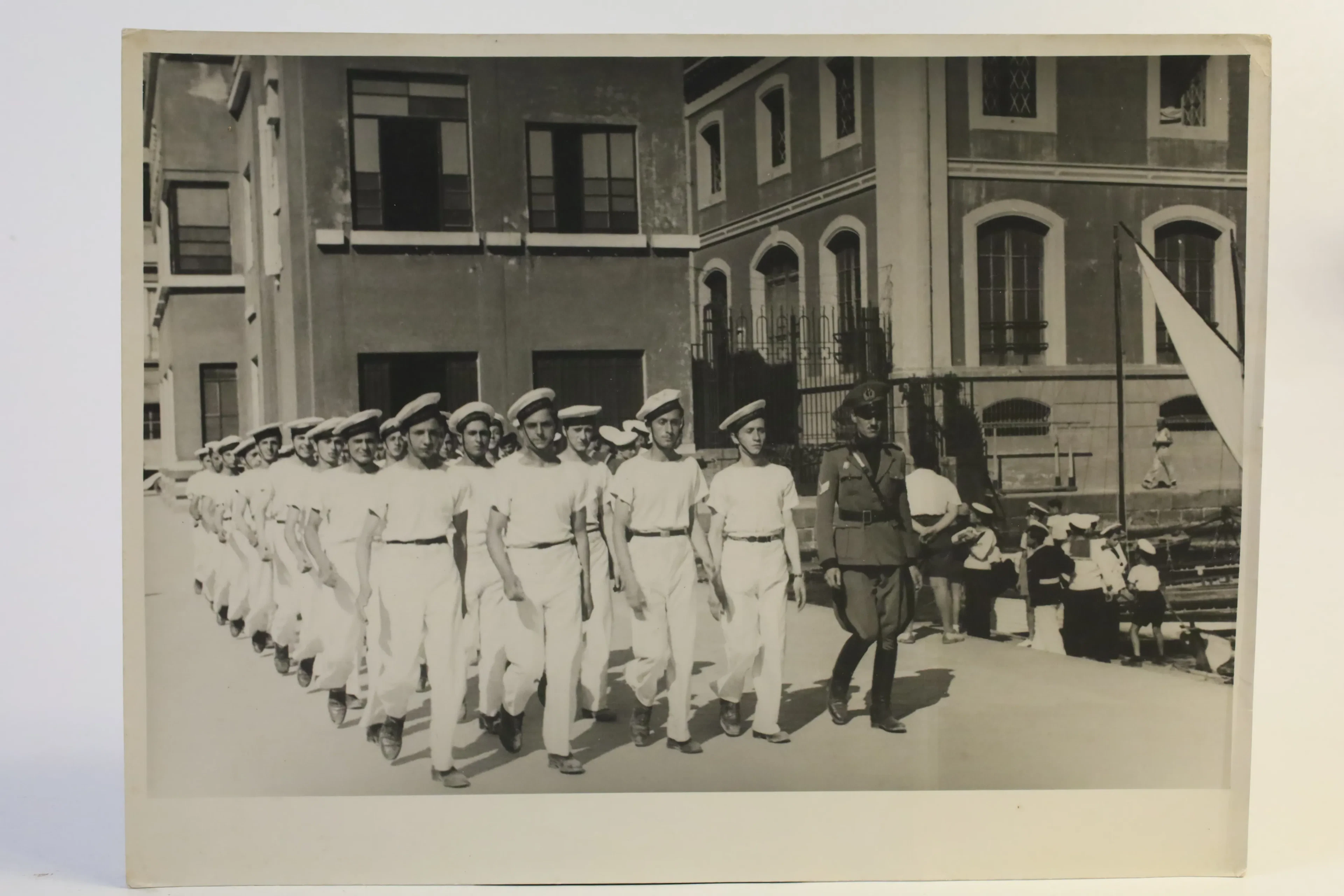 FOTO TRONCONE, tre fotografier från det fascistiska Italien, Neapel