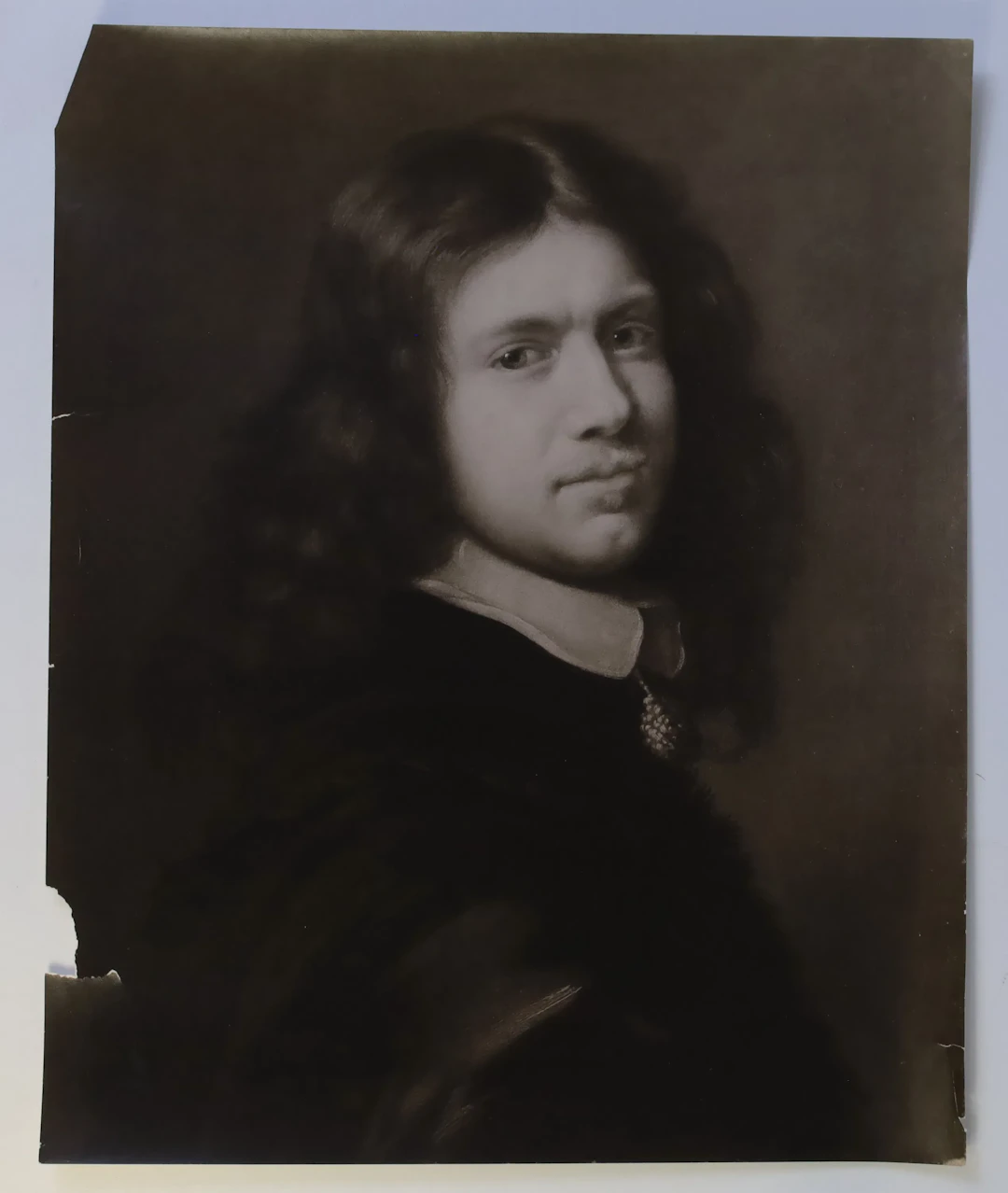 FLANDERN – LUCAS FRANCHOYS II, HANS KRETS, PORTRÄTT AV UNG MAN, FOTOGRAFISK