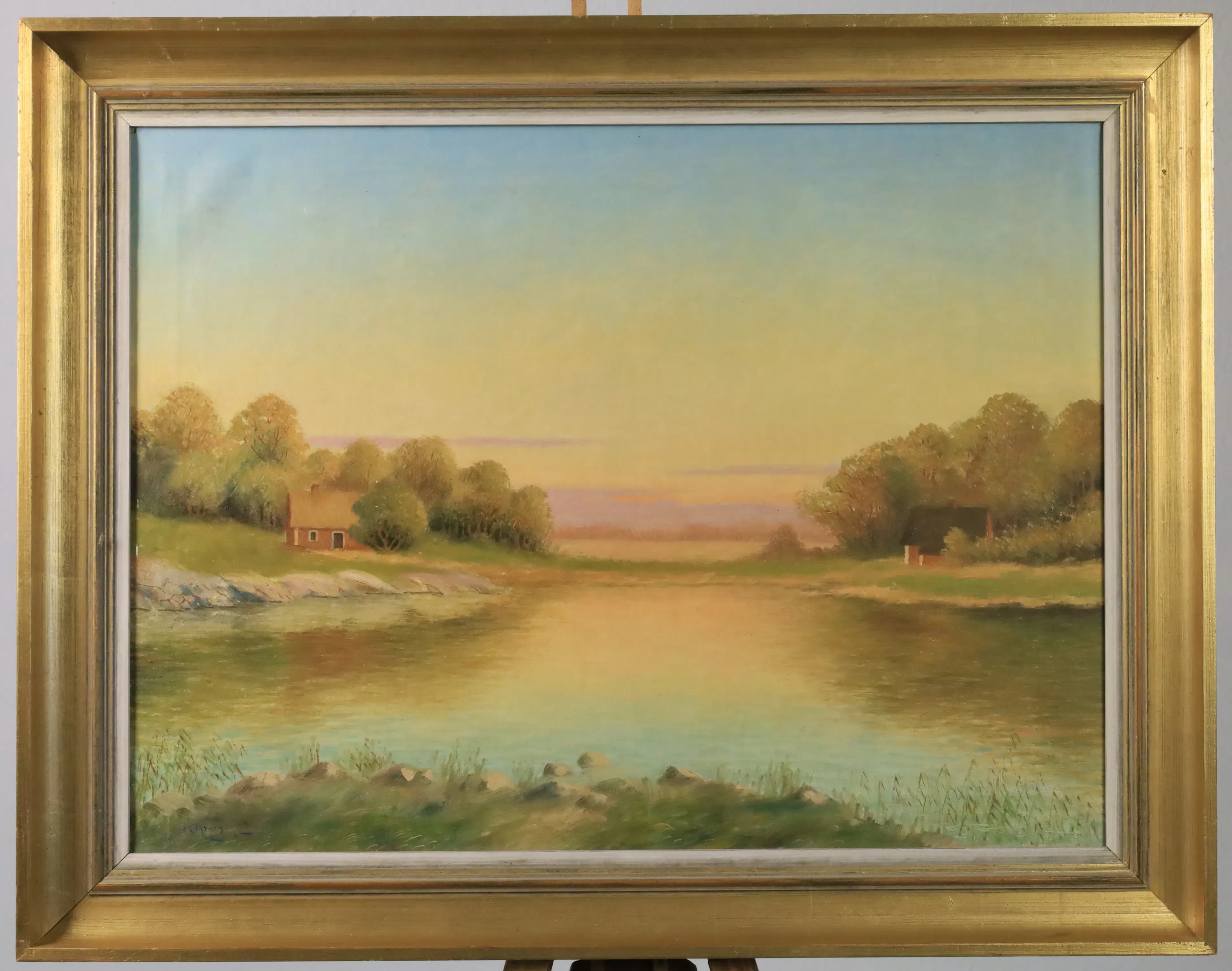 REINHARD ARNESEN (Norge, 1867–1936) Solnedgång vid sjö Olja på duk.