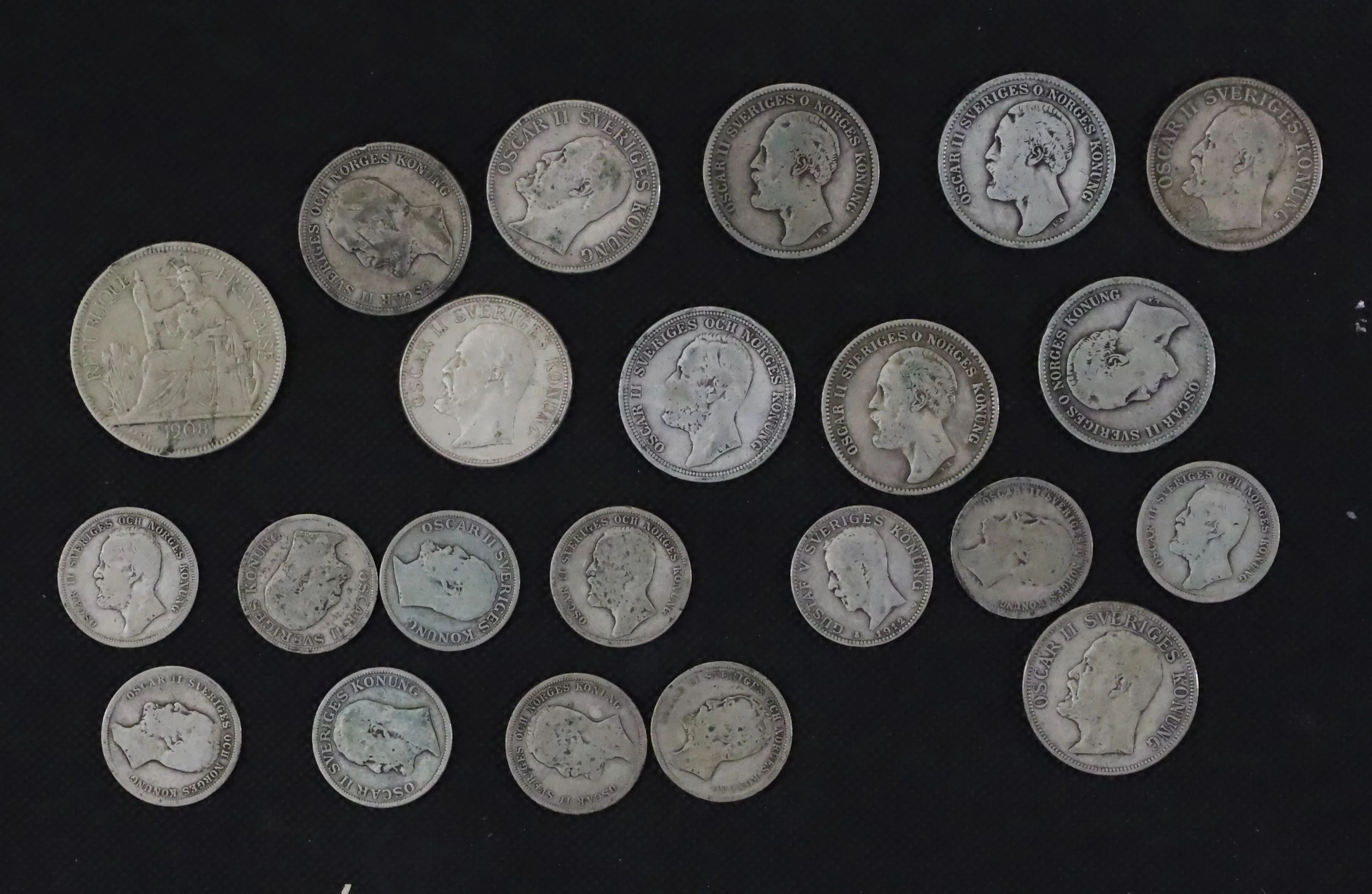 SVERIGE / FRANSKA INDOCHINA. SILVERMYNT, 22 st, Oscar II samt 1 Piastre