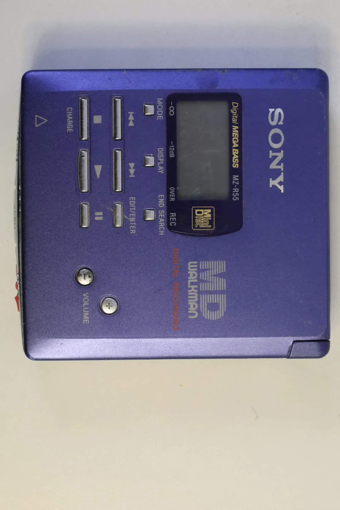 SONY, MD Walkman MZ-R55, portabel MiniDisc-spelare och inspelare, Japan, 1998.