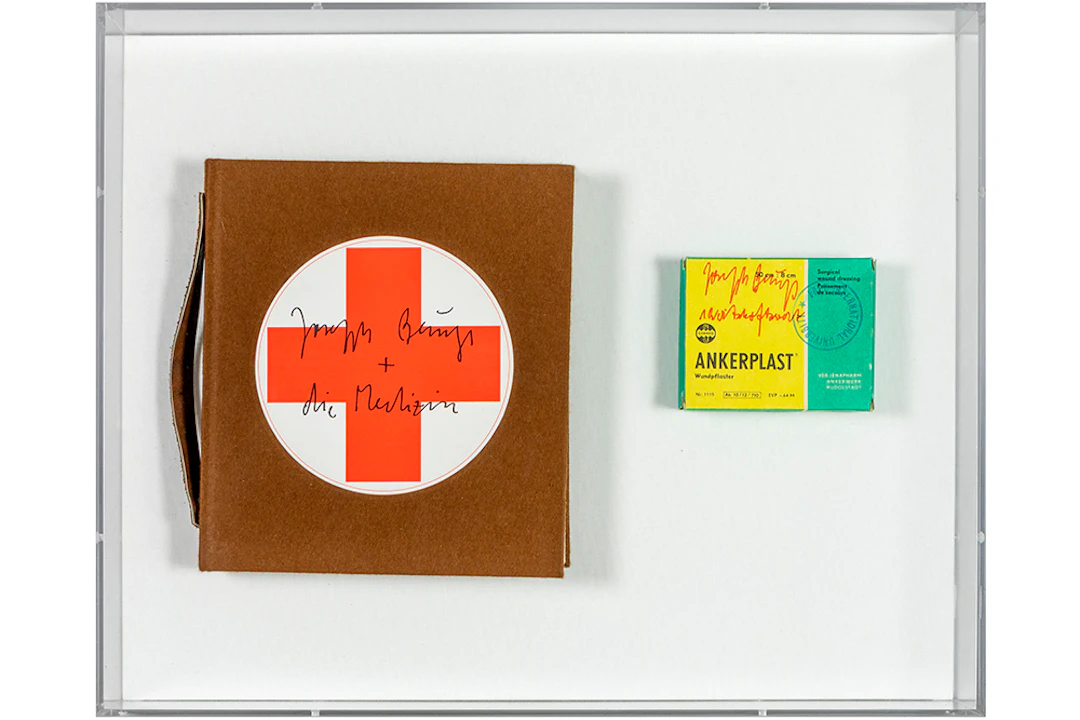 BEUYS JOSEPH (1921 - 1986) samen ingekaderde set van een 'Ankerplast'