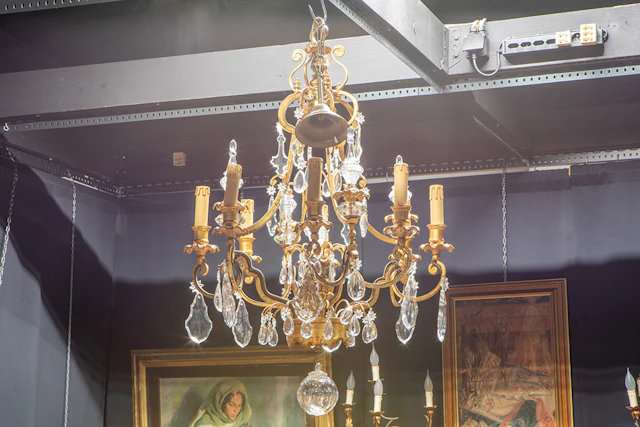 Luster met 8 armen in de stijl van Maison Bagues - Paris met een montuur