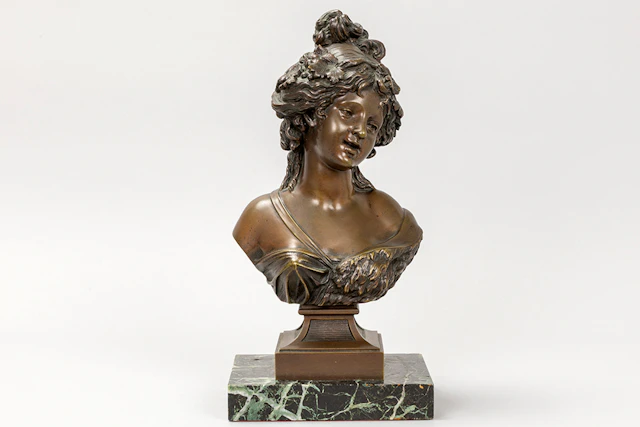 CLODION (1738 - 1814) antieke sculptuur in brons : "Buste van een