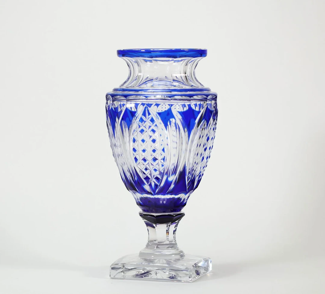 VAL SAINT-LAMBERT – “Jupiter” Model – An elegant crystal vas - Lot 77