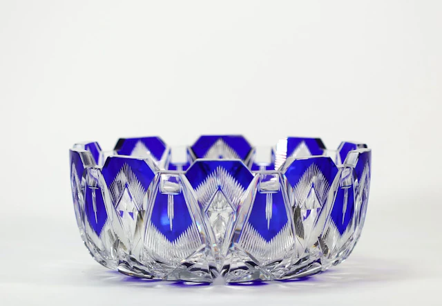 VAL SAINT-LAMBERT – Large Art Deco crystal bowl with cobalt - Lot 76