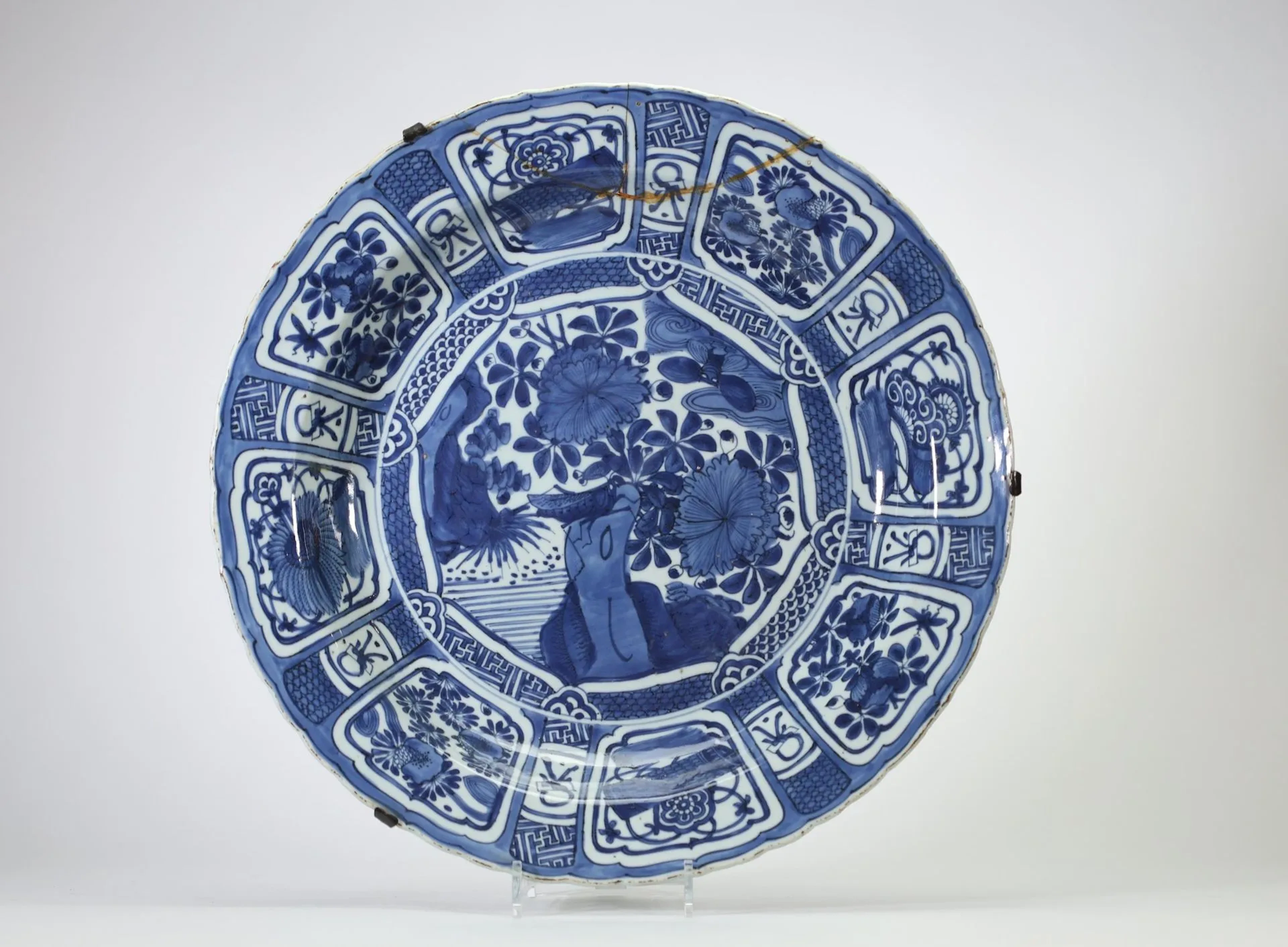 CHINE – Grand plat en porcelaine bleu et blanc, à décor comp - Lot 5