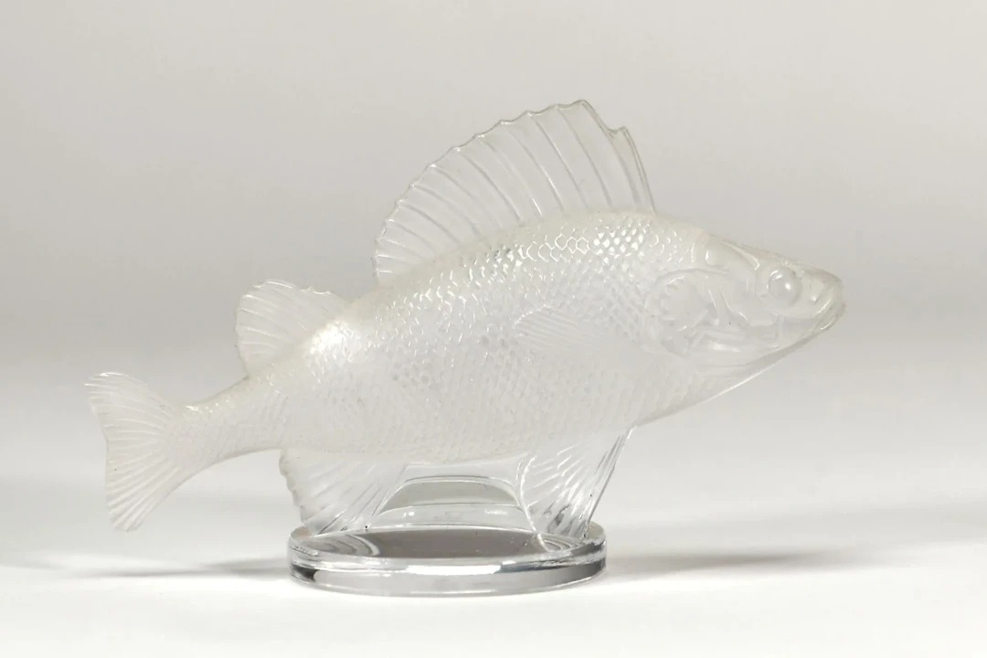 RENÉ LALIQUE (1860-1945) – « Perche » – Sujet décoratif en v - Lot 92