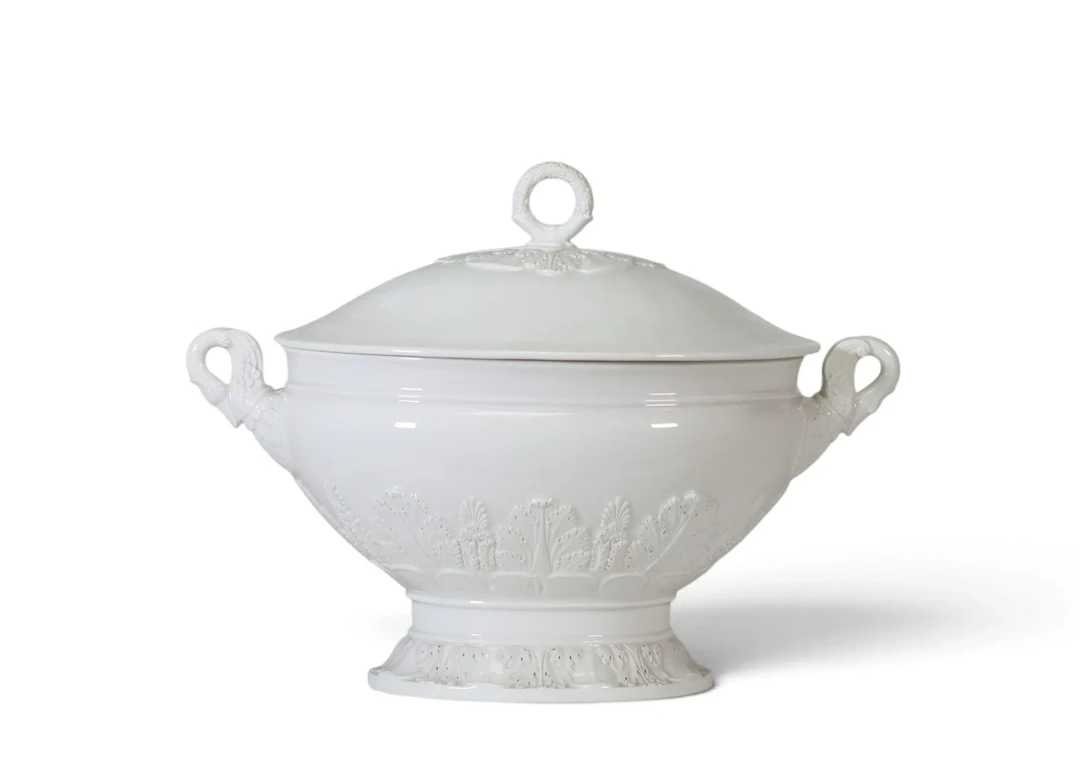 SOUPIÈRE COUVERTE D’ÉPOQUE EMPIRE / RESTAURATION — Grande so - Lot 129