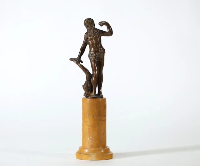 NEPTUNE WITH A DOLPHIN – ITALIAN WORK, 17TH CENTURY A bronze - Lot 202