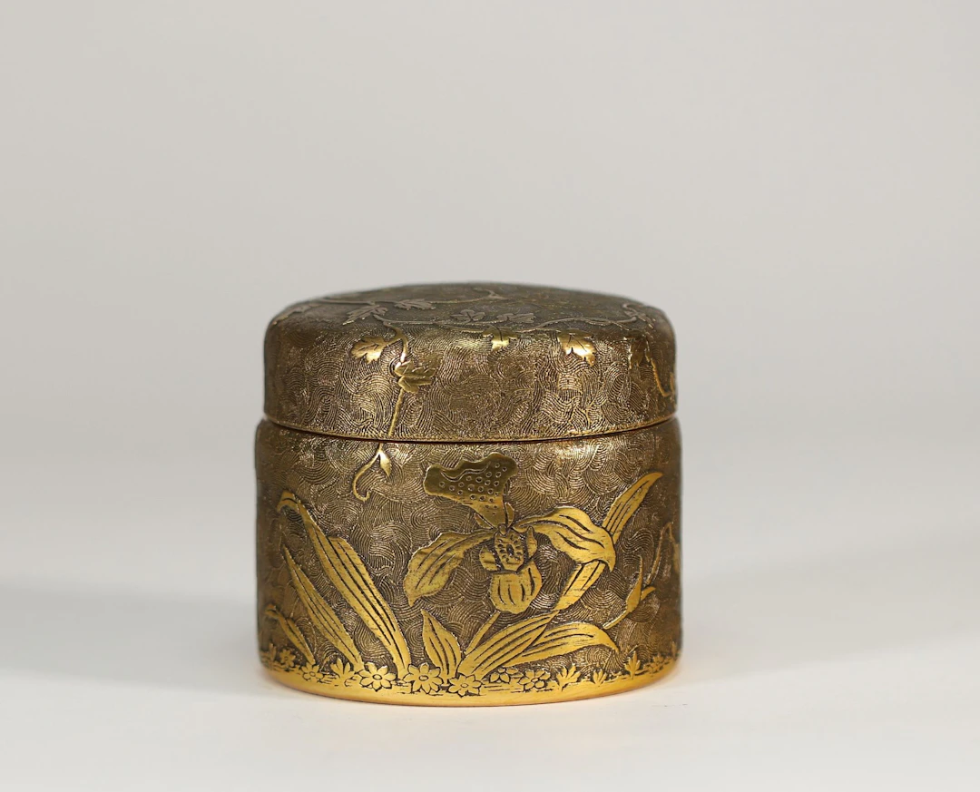 VAL SAINT-LAMBERT – ART NOUVEAU – Boîte couverte en galvanop - Lot 74