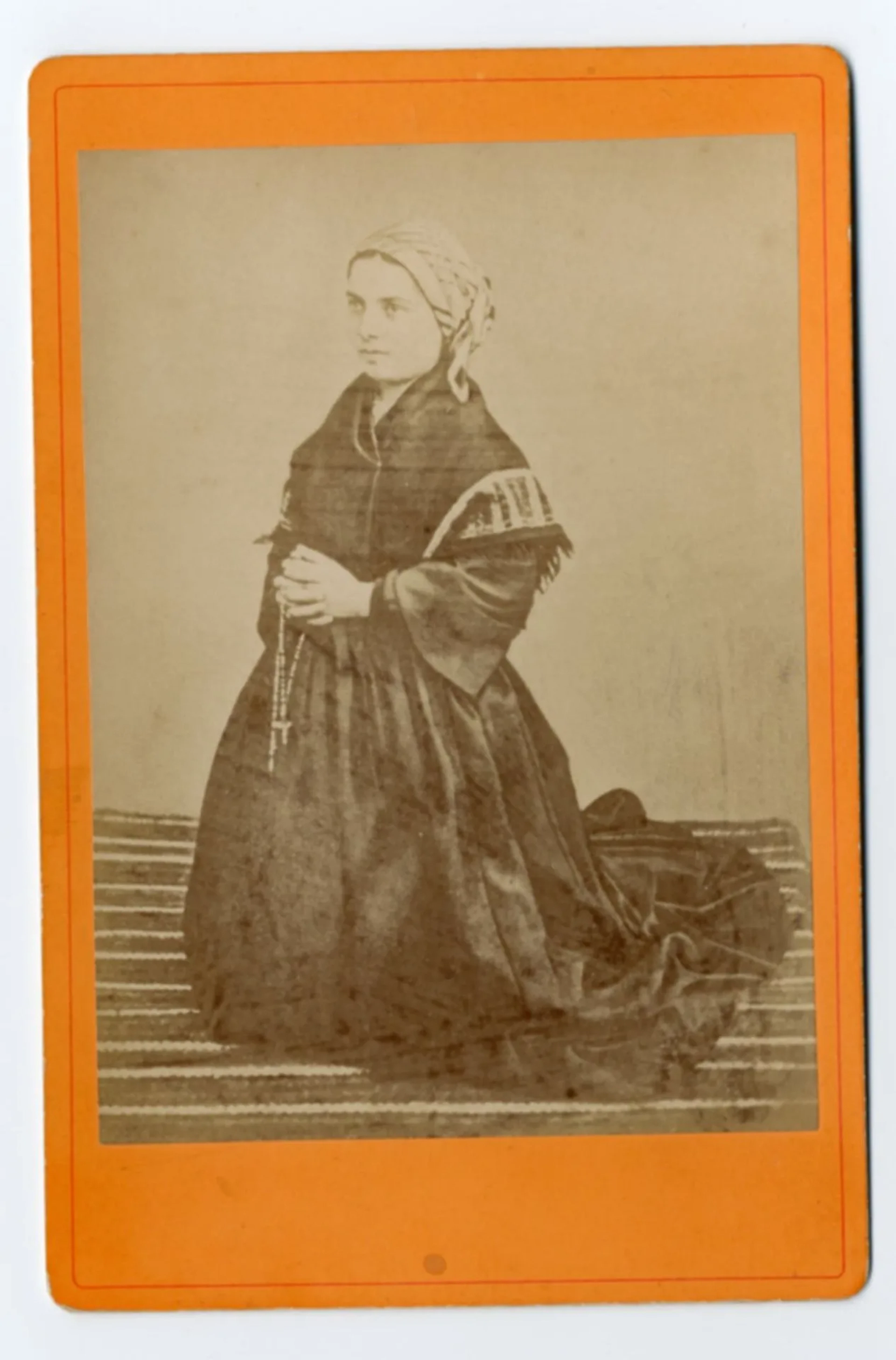 Bernadette Soubirou, by Viron Lourdes - Lot 105