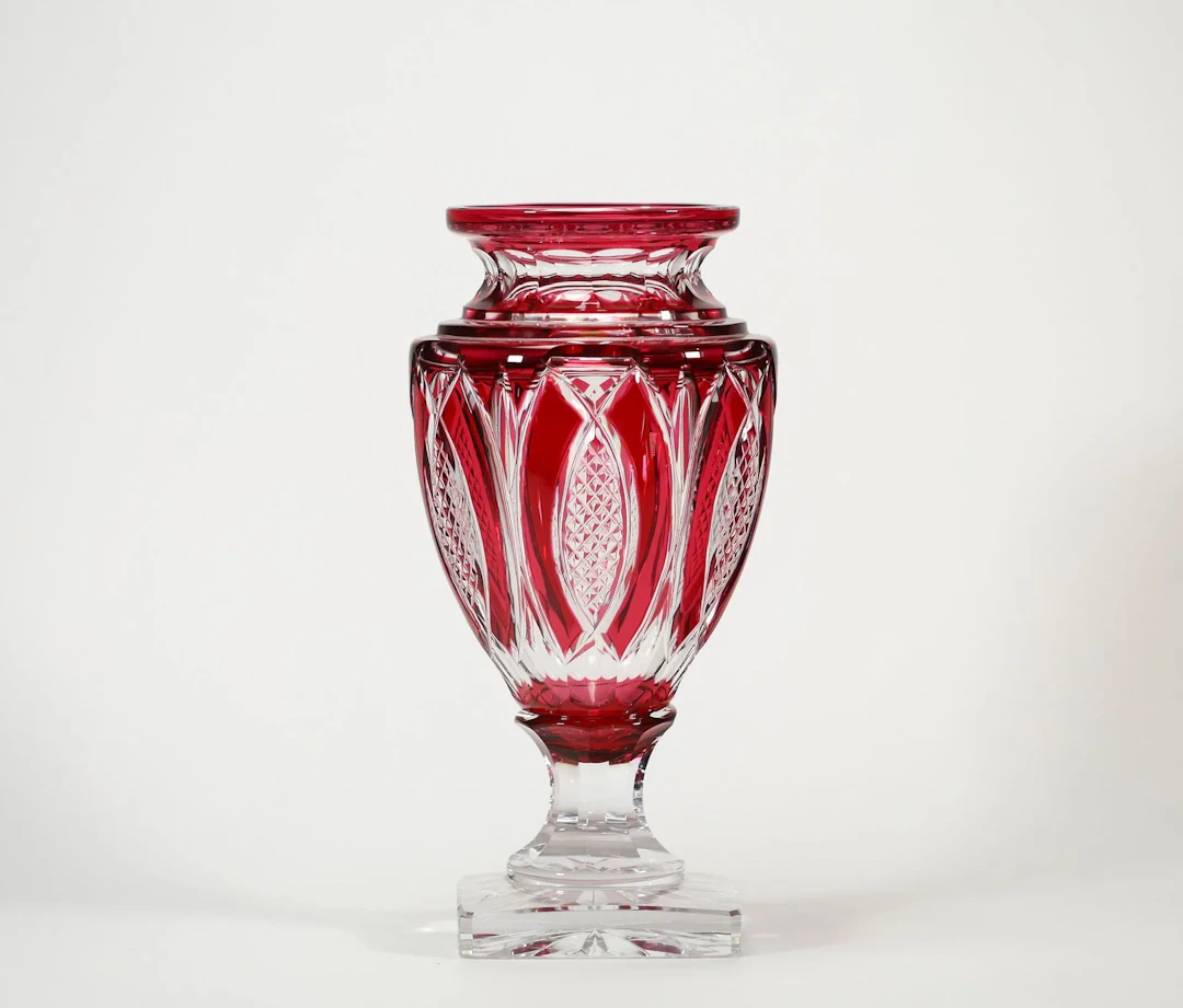 VAL SAINT-LAMBERT – “Jupiter” Model – Large vase on a pedest - Lot 79
