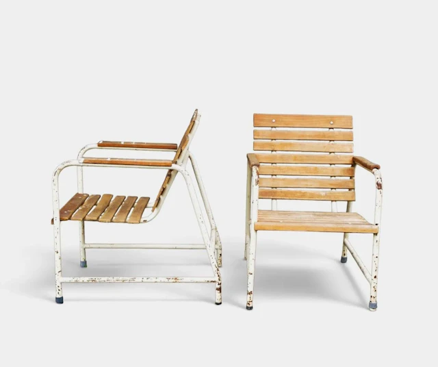 Pair of modernist garden chairs - Lot 98